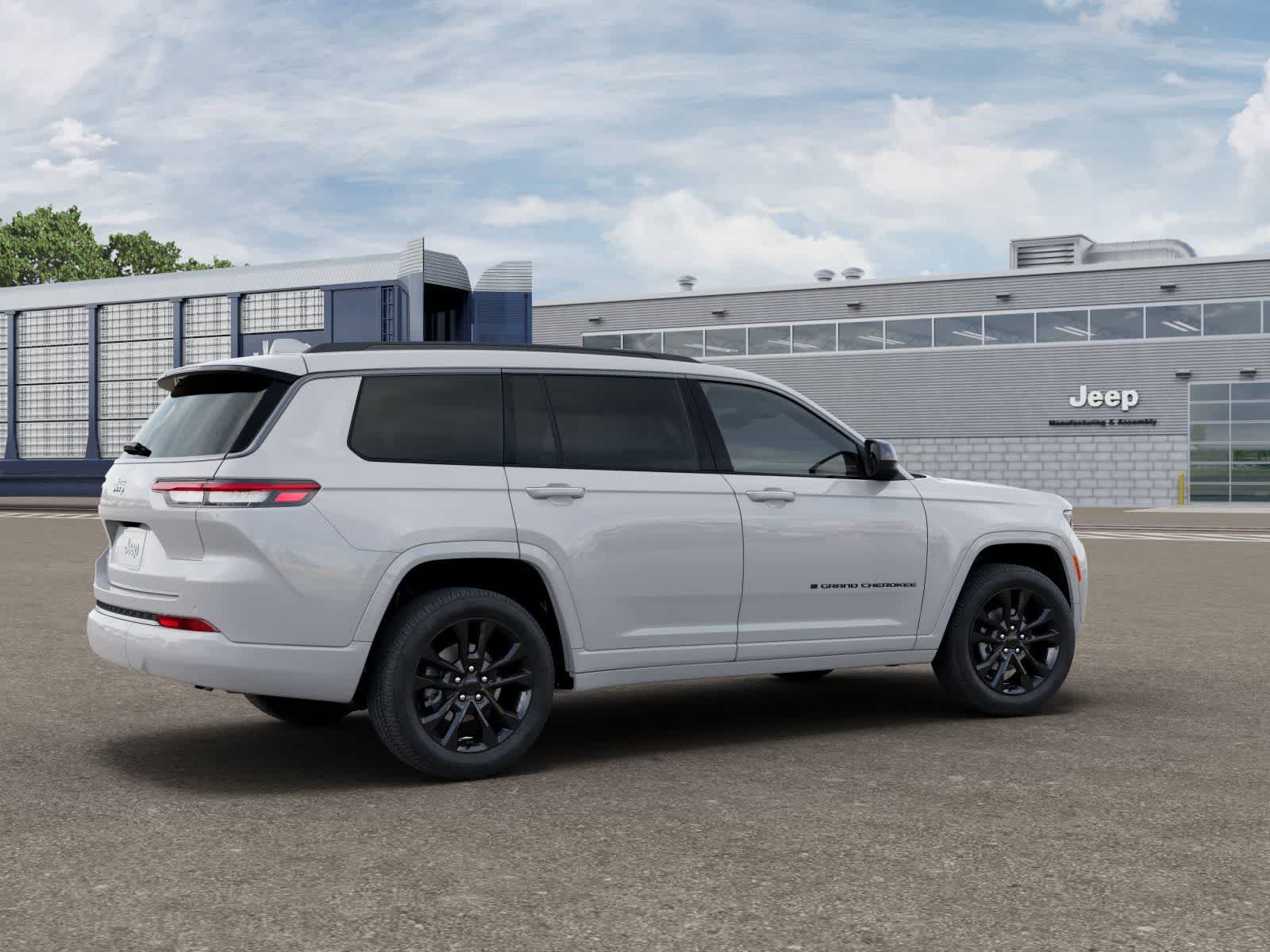 Thumbnail: 2026 Jeep Grand Cherokee L - 4