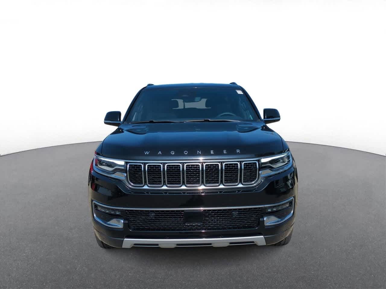 Thumbnail: 2022 Jeep Wagoneer - 3