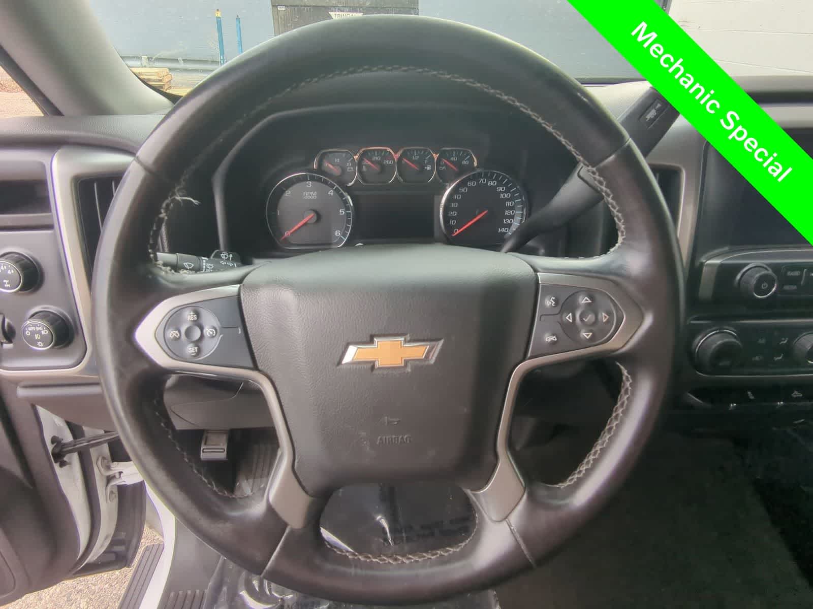 Thumbnail: 2015 Chevrolet Silverado 1500 - 22