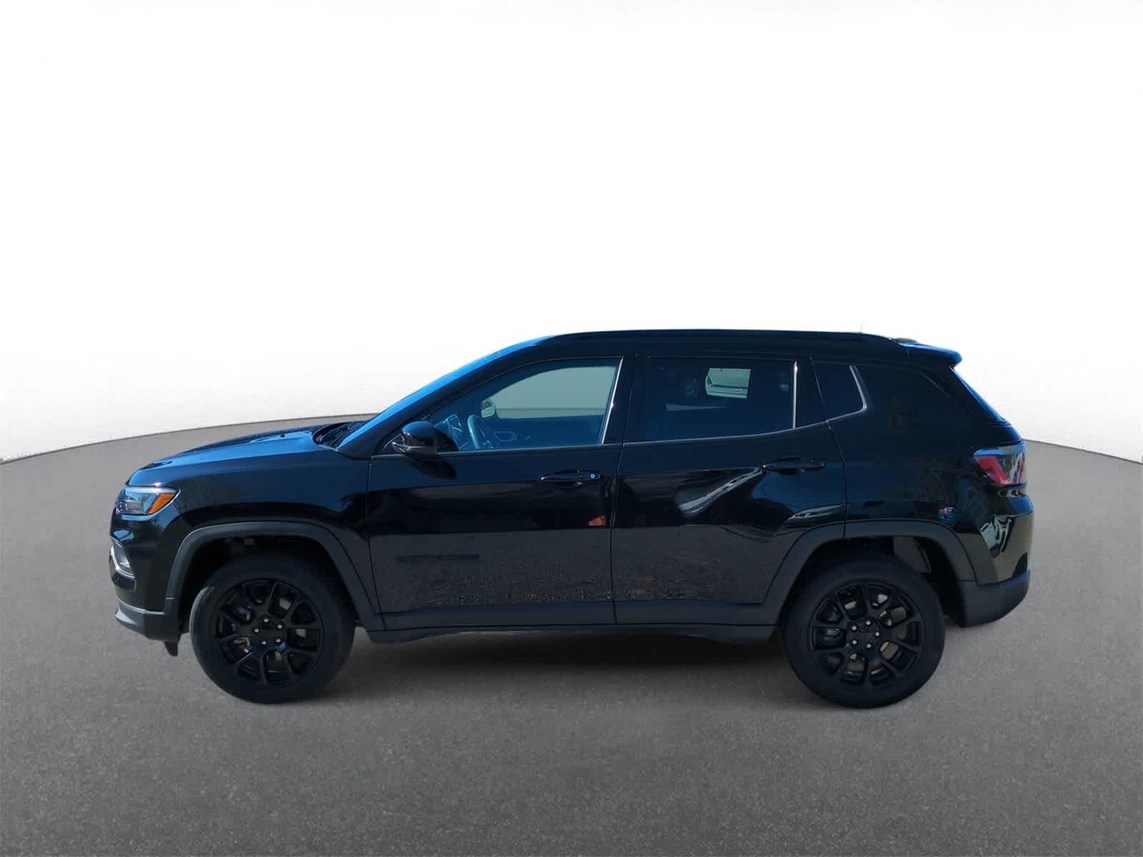 Thumbnail: 2022 Jeep Compass - 5