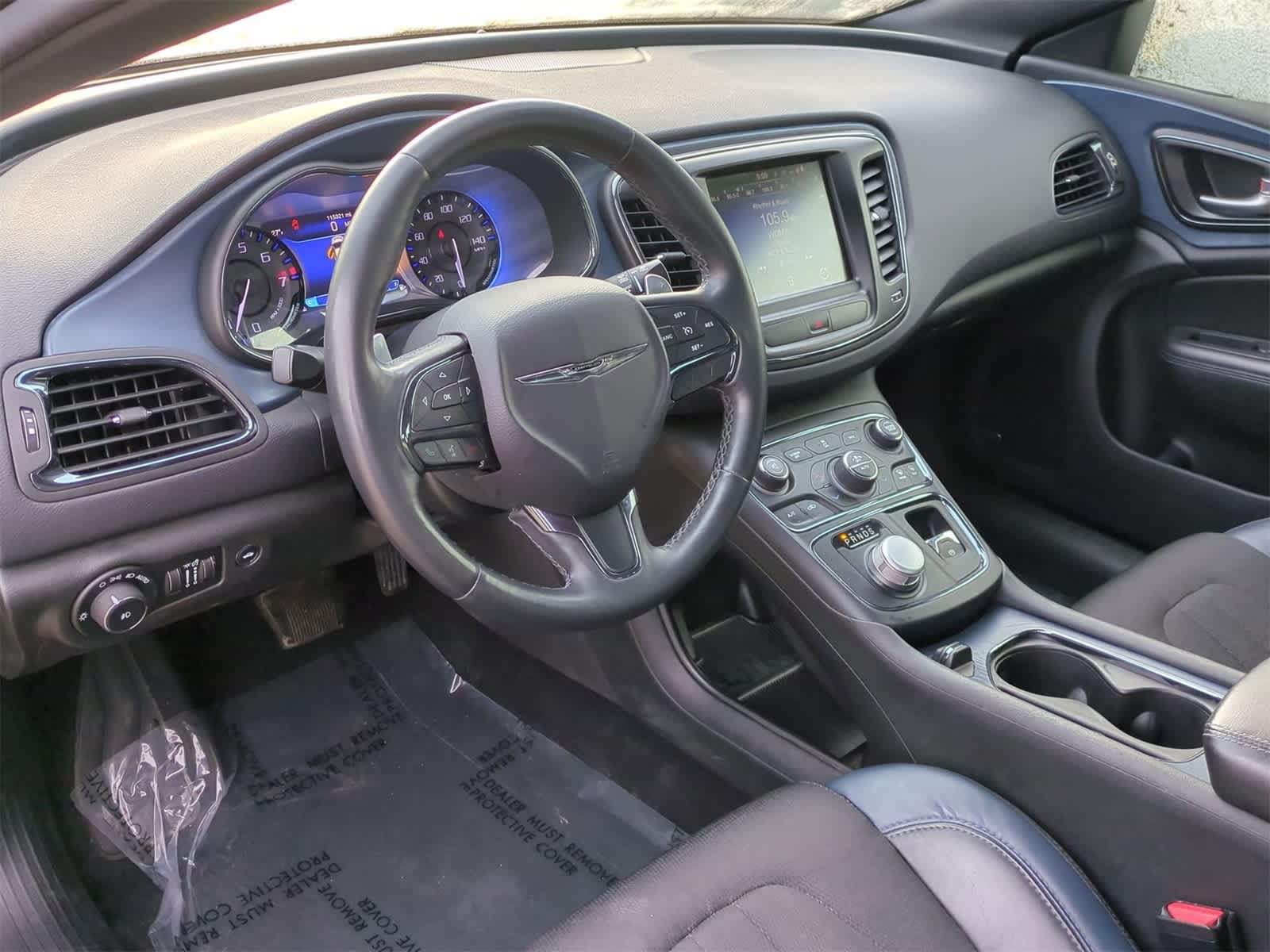 Thumbnail: 2015 Chrysler 200 - 10