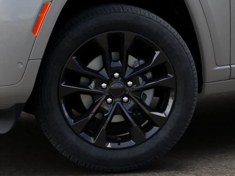 Thumbnail: 2026 Jeep Grand Cherokee L - 8