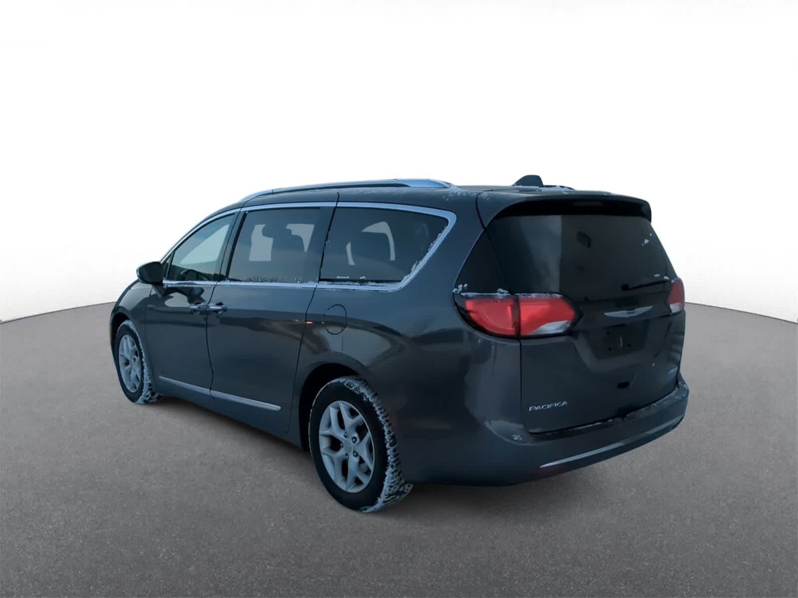 Thumbnail: 2020 Chrysler Pacifica - 6