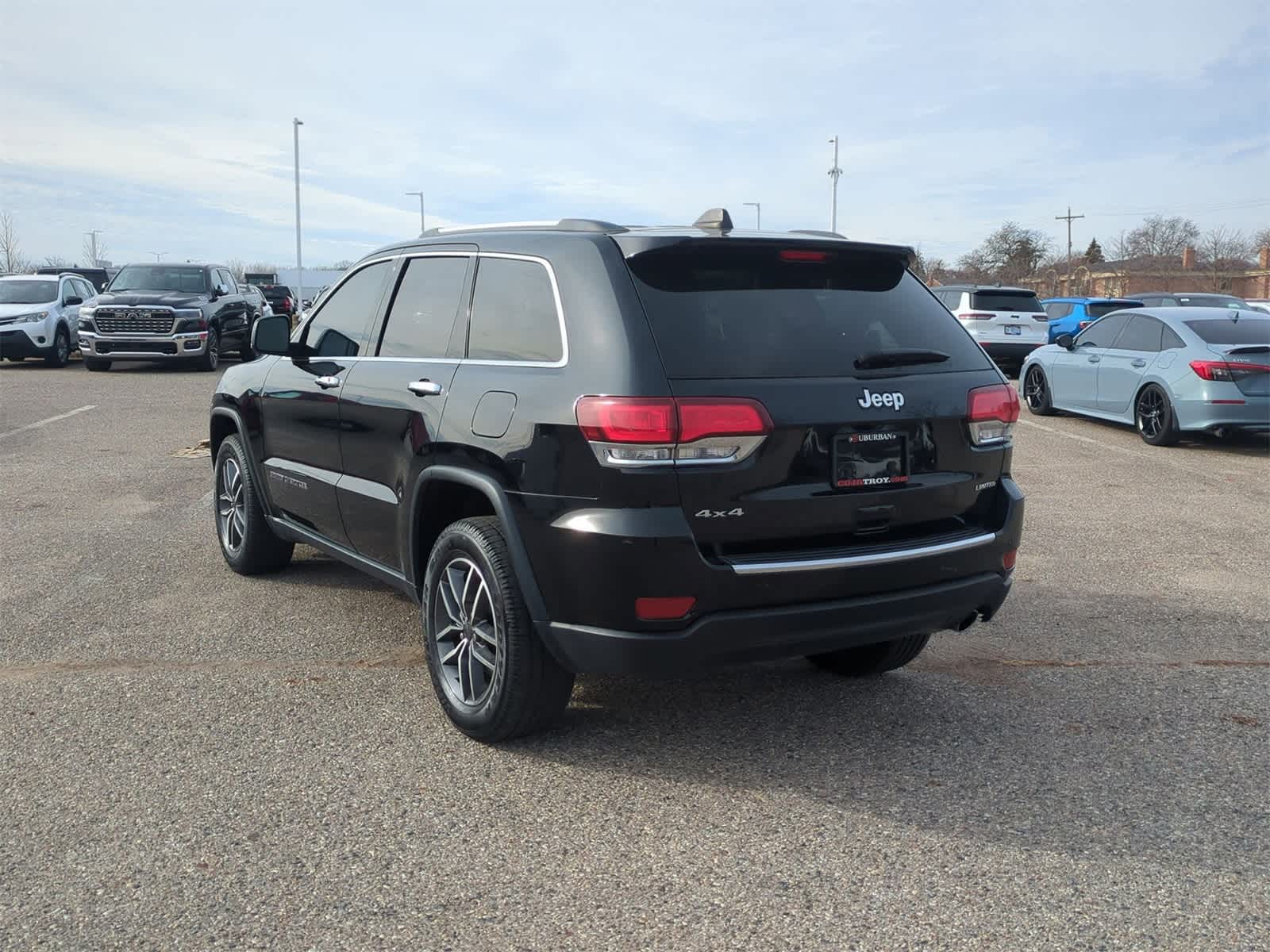 Thumbnail: 2021 Jeep Grand Cherokee - 12