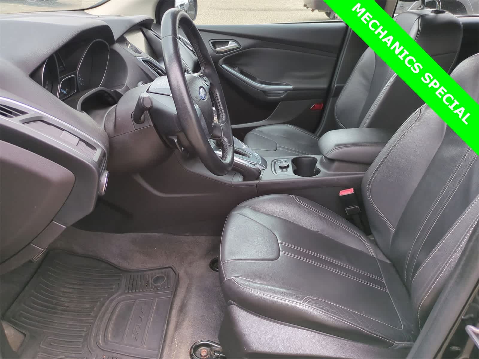Thumbnail: 2012 Ford Focus - 15