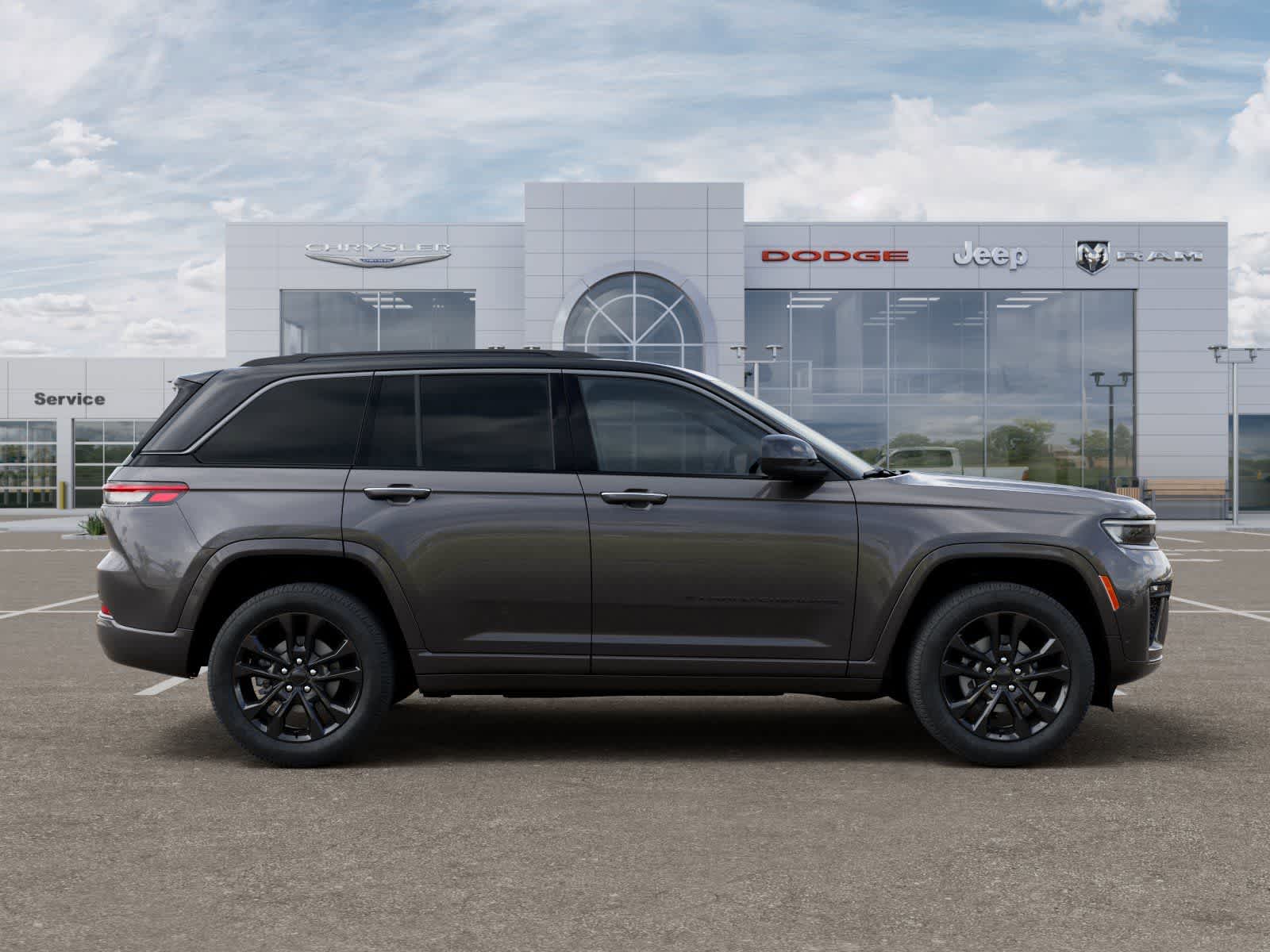 Thumbnail: 2026 Jeep Grand Cherokee - 21