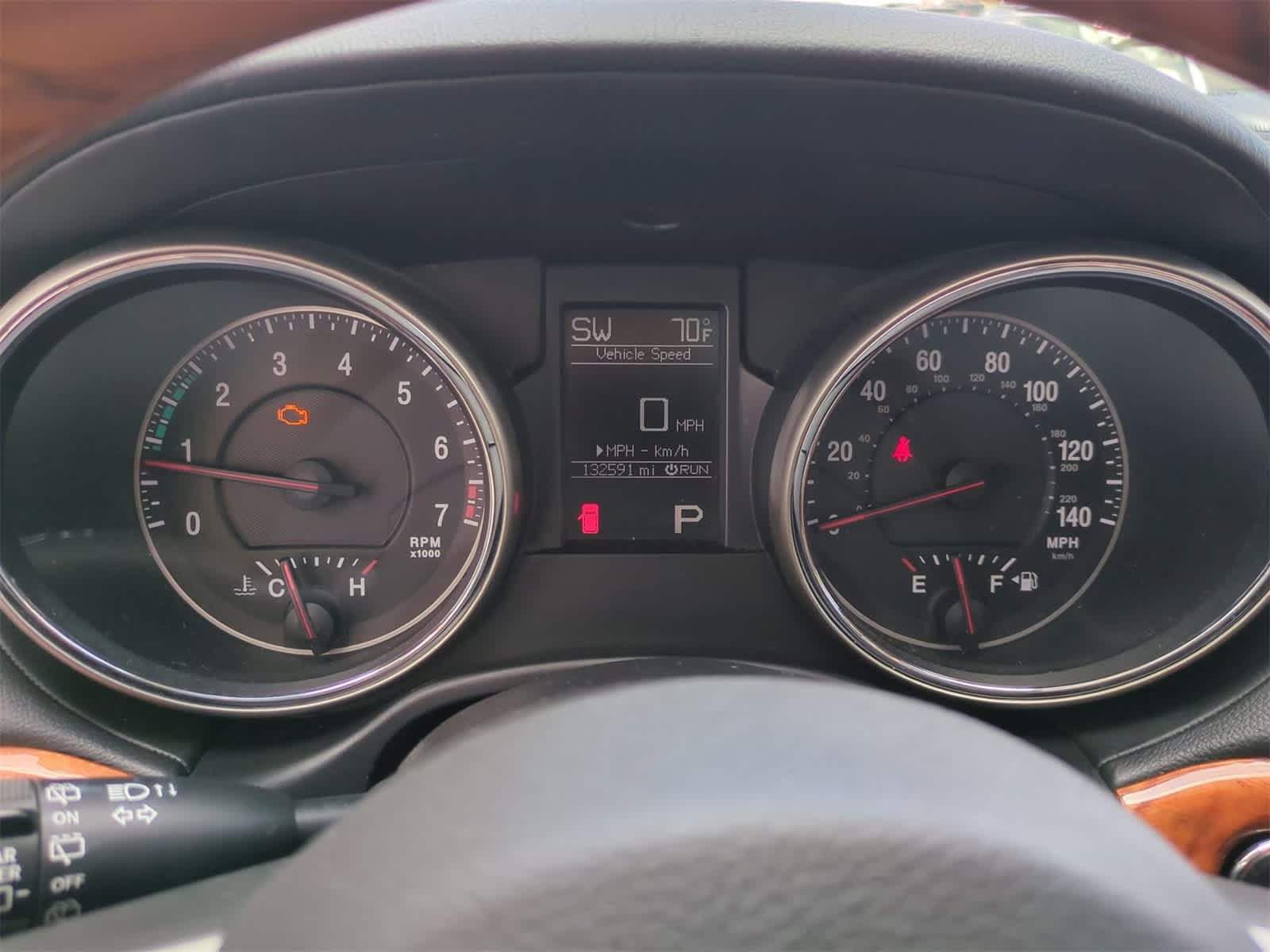 2012 Jeep Grand Cherokee Overland 28