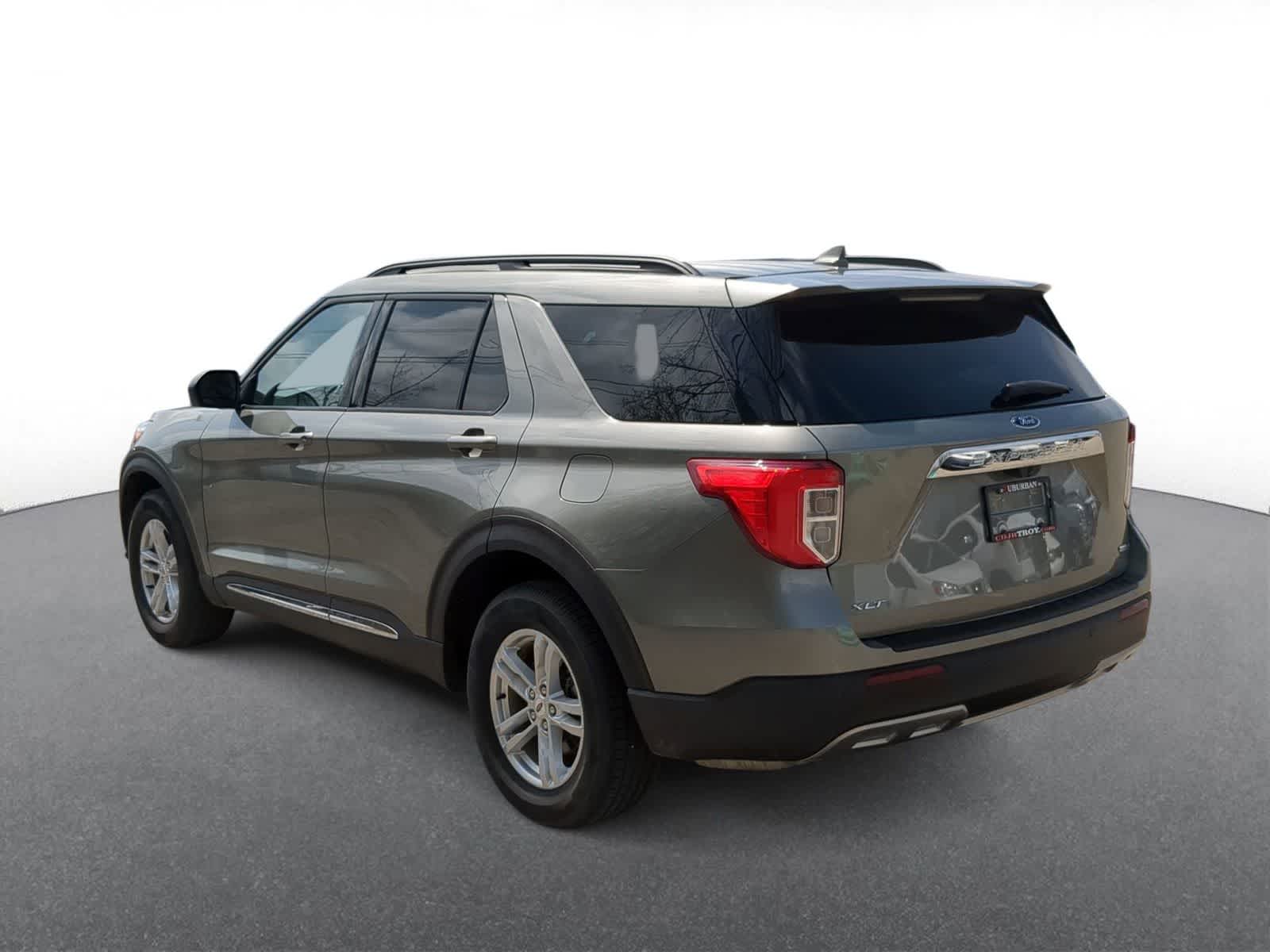 Thumbnail: 2020 Ford Explorer - 6