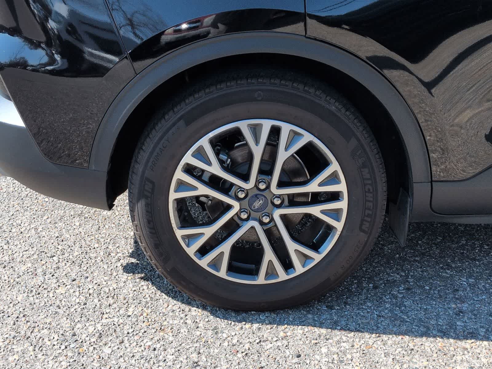 Thumbnail: 2020 Ford Escape - 14