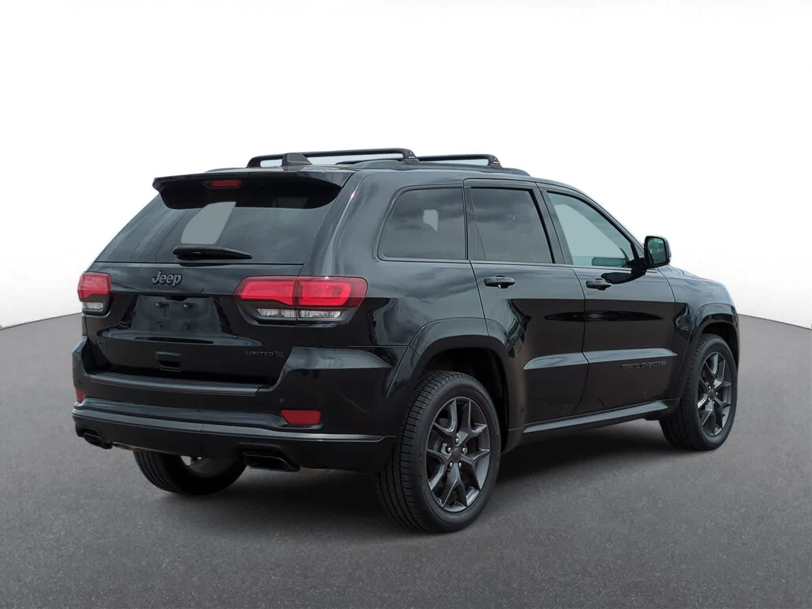 Thumbnail: 2020 Jeep Grand Cherokee - 8