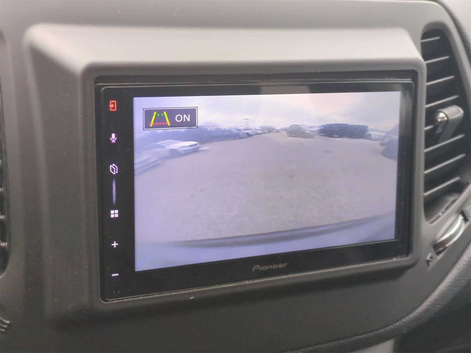 Thumbnail: 2019 Jeep Compass - 29