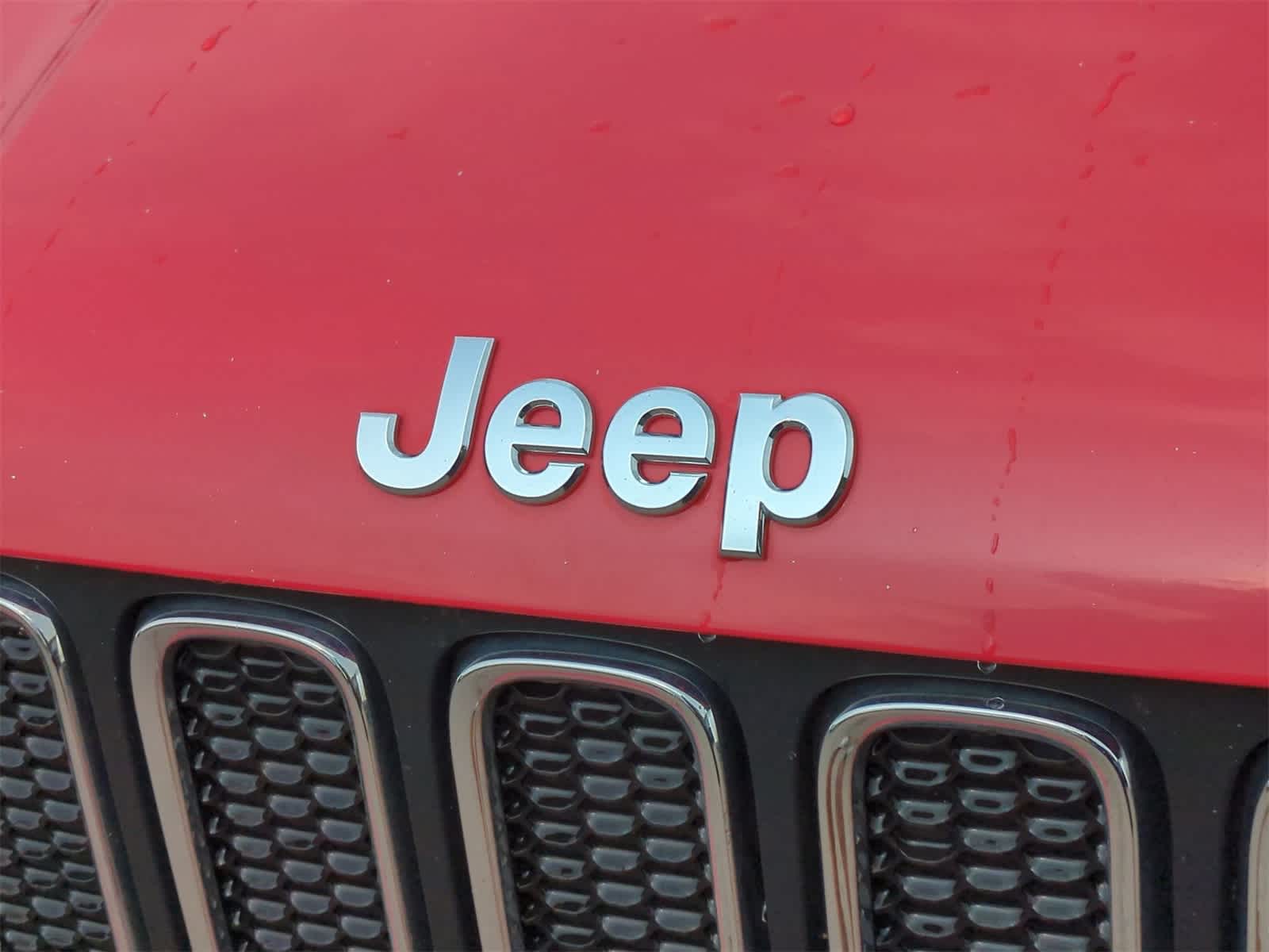 Thumbnail: 2017 Jeep Renegade - 11