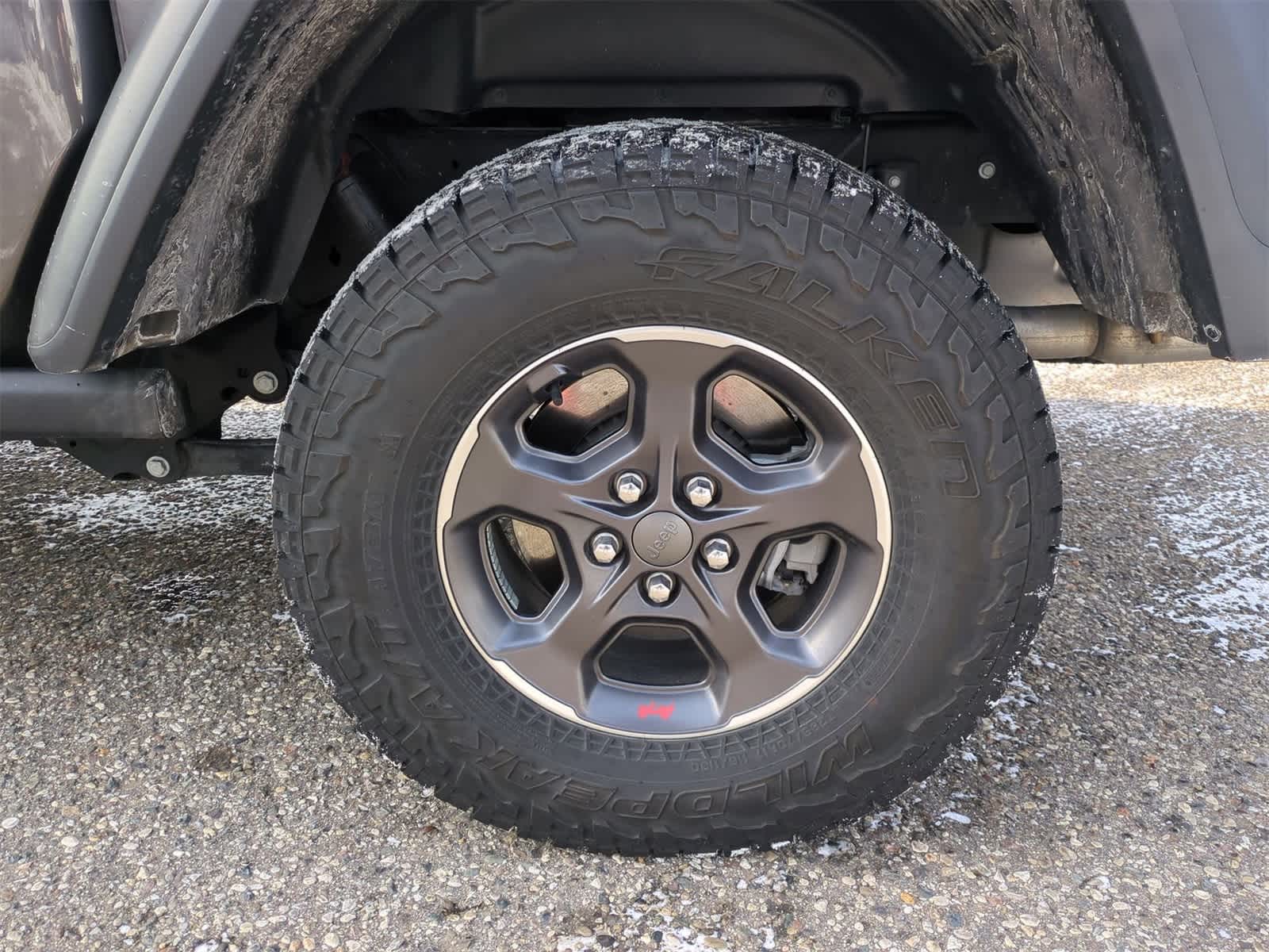 Thumbnail: 2023 Jeep Gladiator - 14