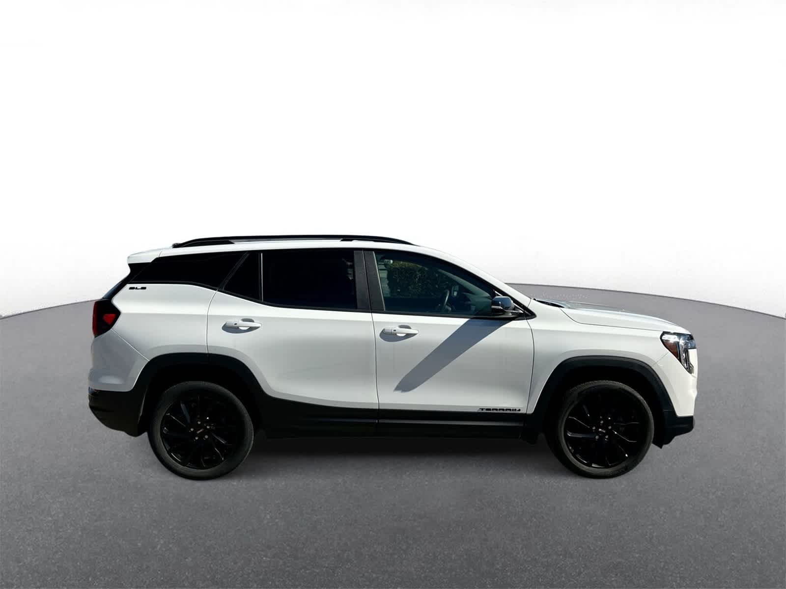 Thumbnail: 2024 GMC Terrain - 9