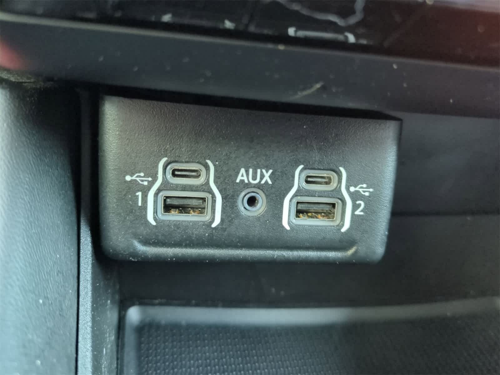 Thumbnail: 2022 Dodge Durango - 30