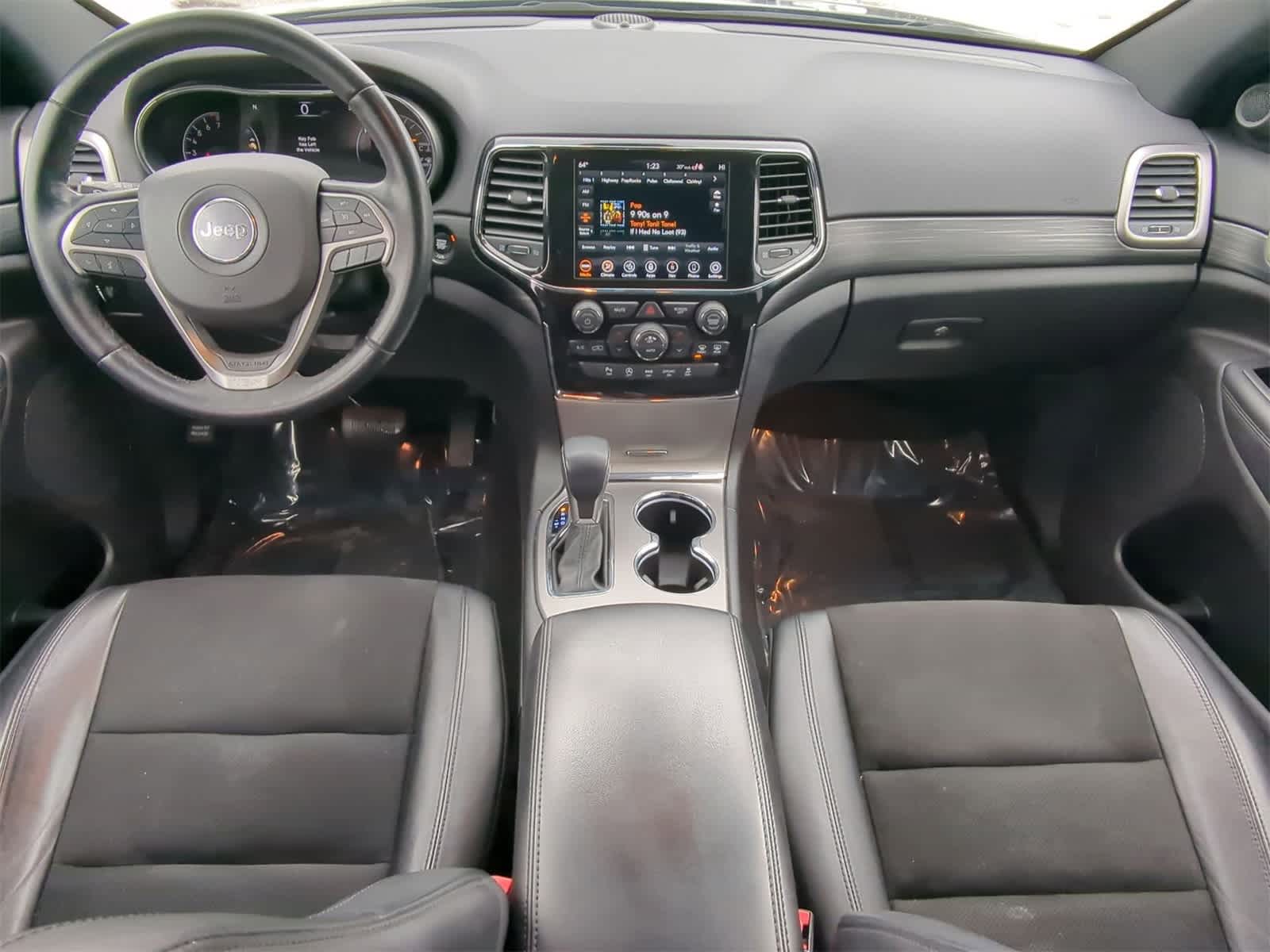 Thumbnail: 2022 Jeep Grand Cherokee - 22