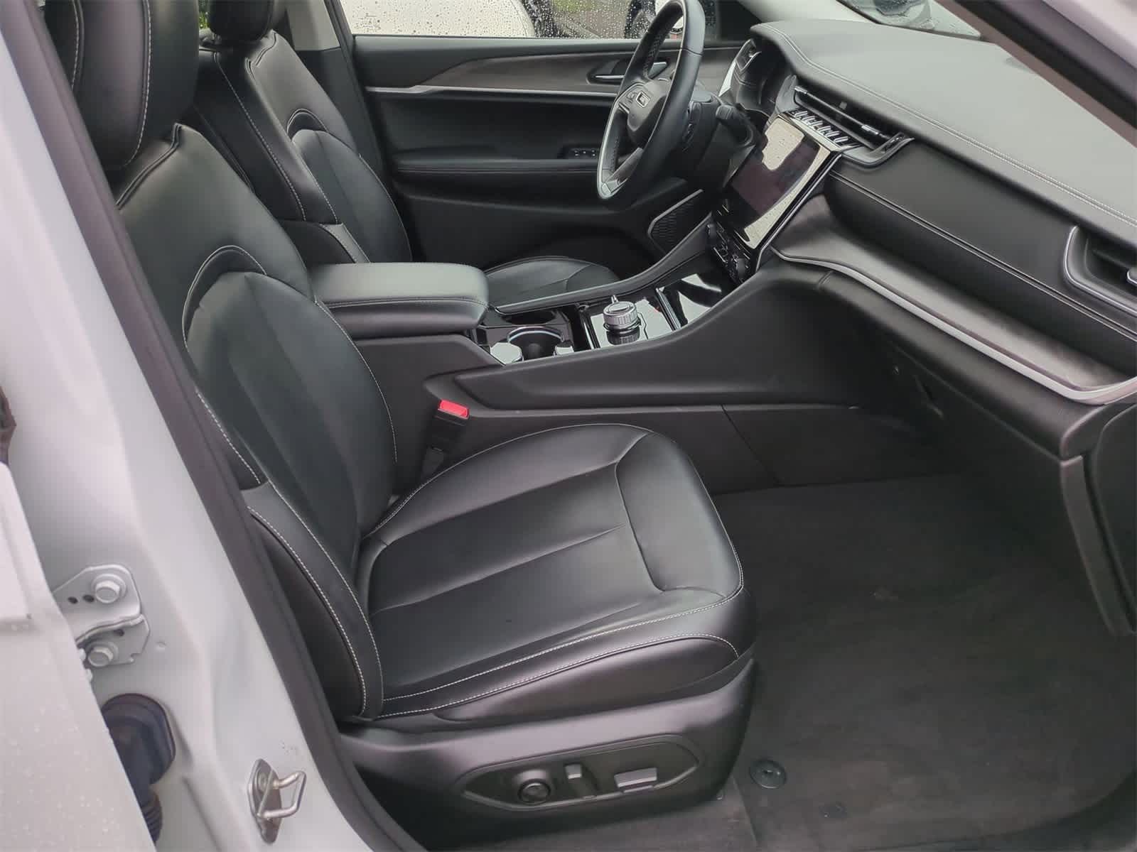 Thumbnail: 2021 Jeep Grand Cherokee L - 19