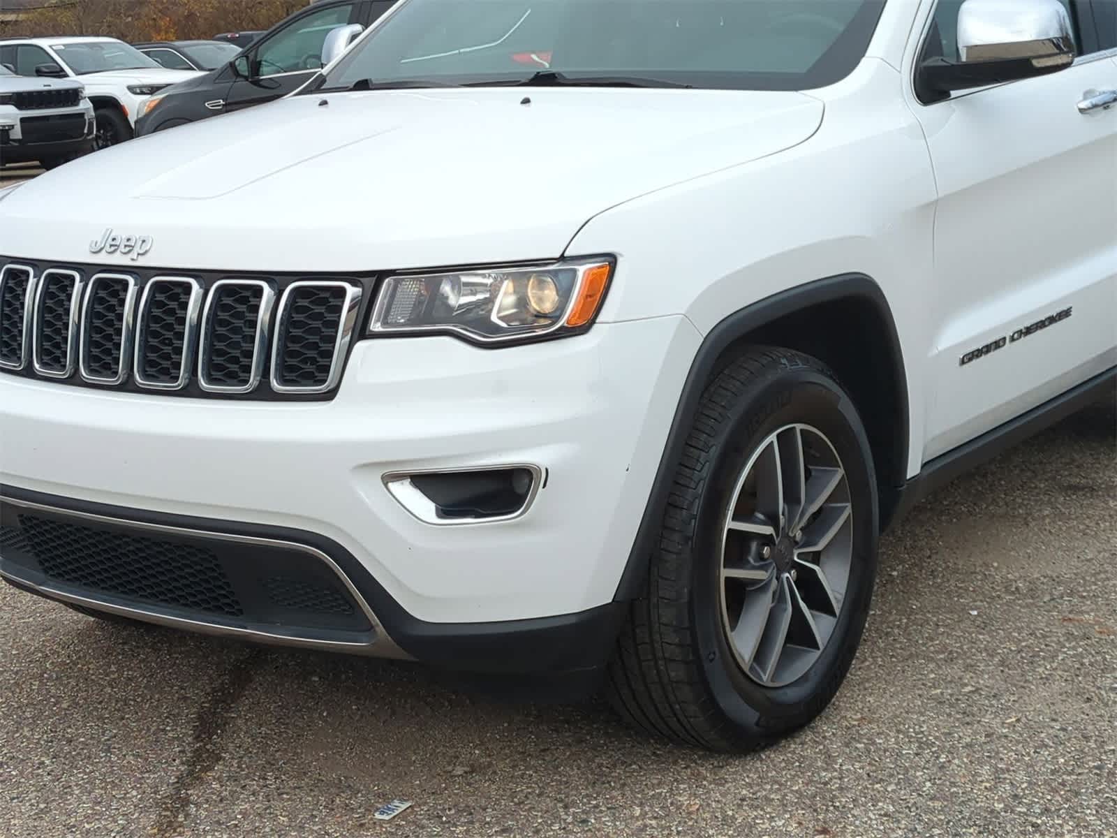 Thumbnail: 2021 Jeep Grand Cherokee - 11