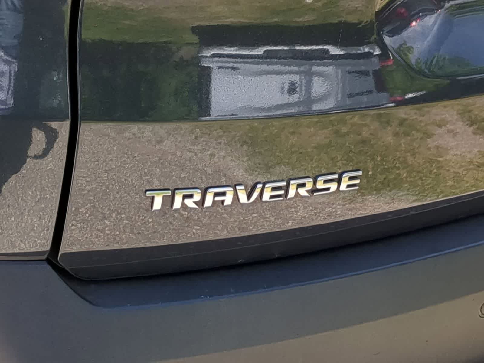Thumbnail: 2018 Chevrolet Traverse - 13