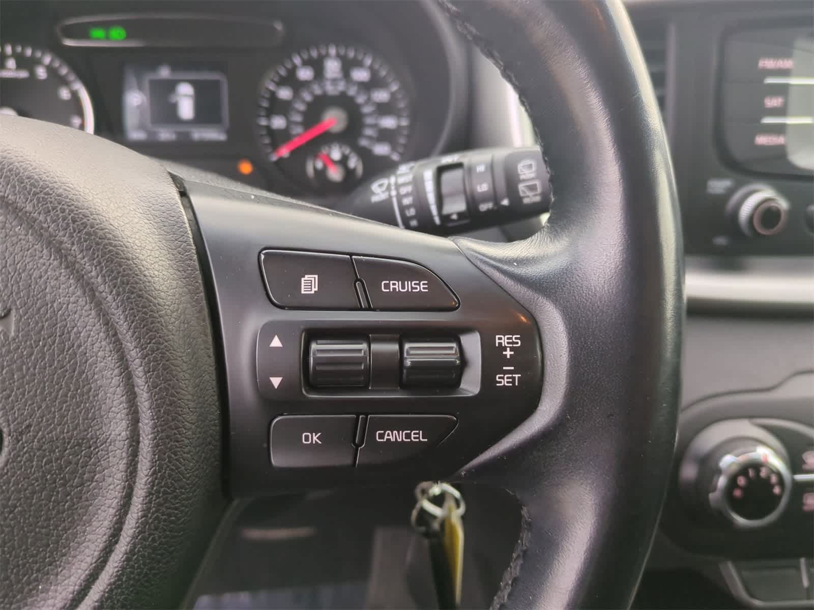 Thumbnail: 2016 Kia Sorento - 24