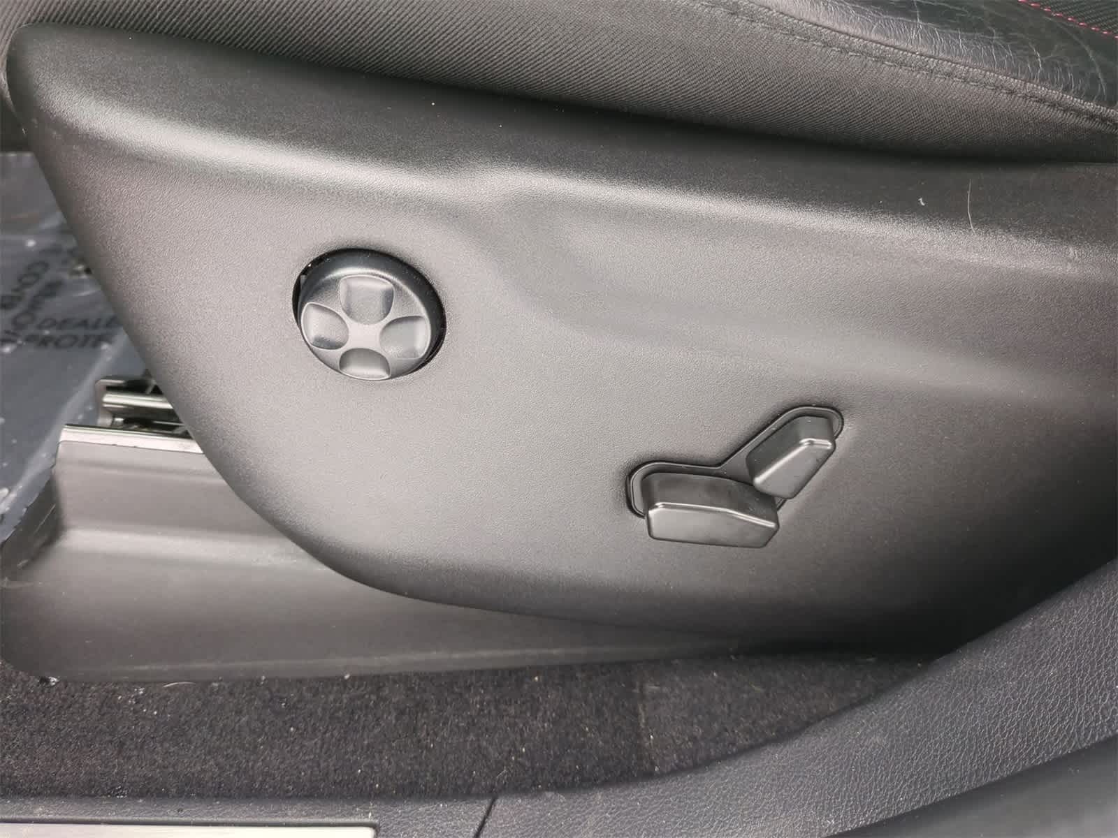 Thumbnail: 2021 Dodge Durango - 17