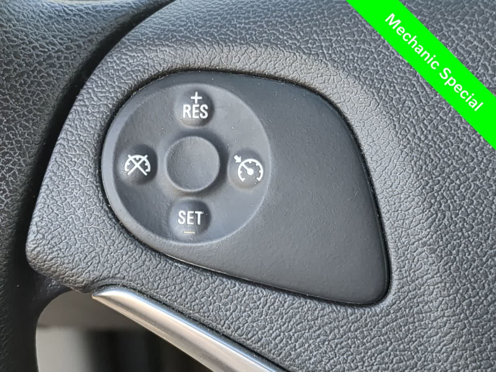Thumbnail: 2014 Chevrolet Impala - 23