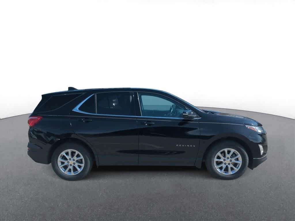 Thumbnail: 2018 Chevrolet Equinox - 9