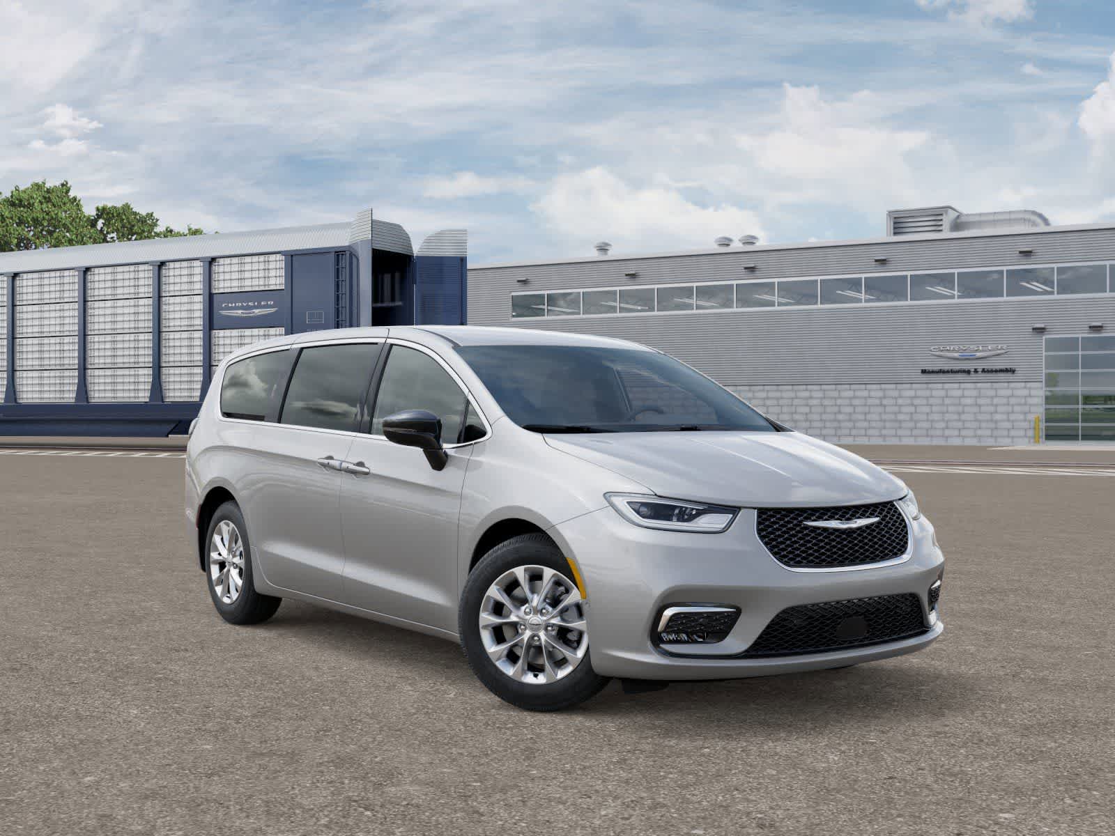 Thumbnail: 2026 Chrysler Pacifica - 5