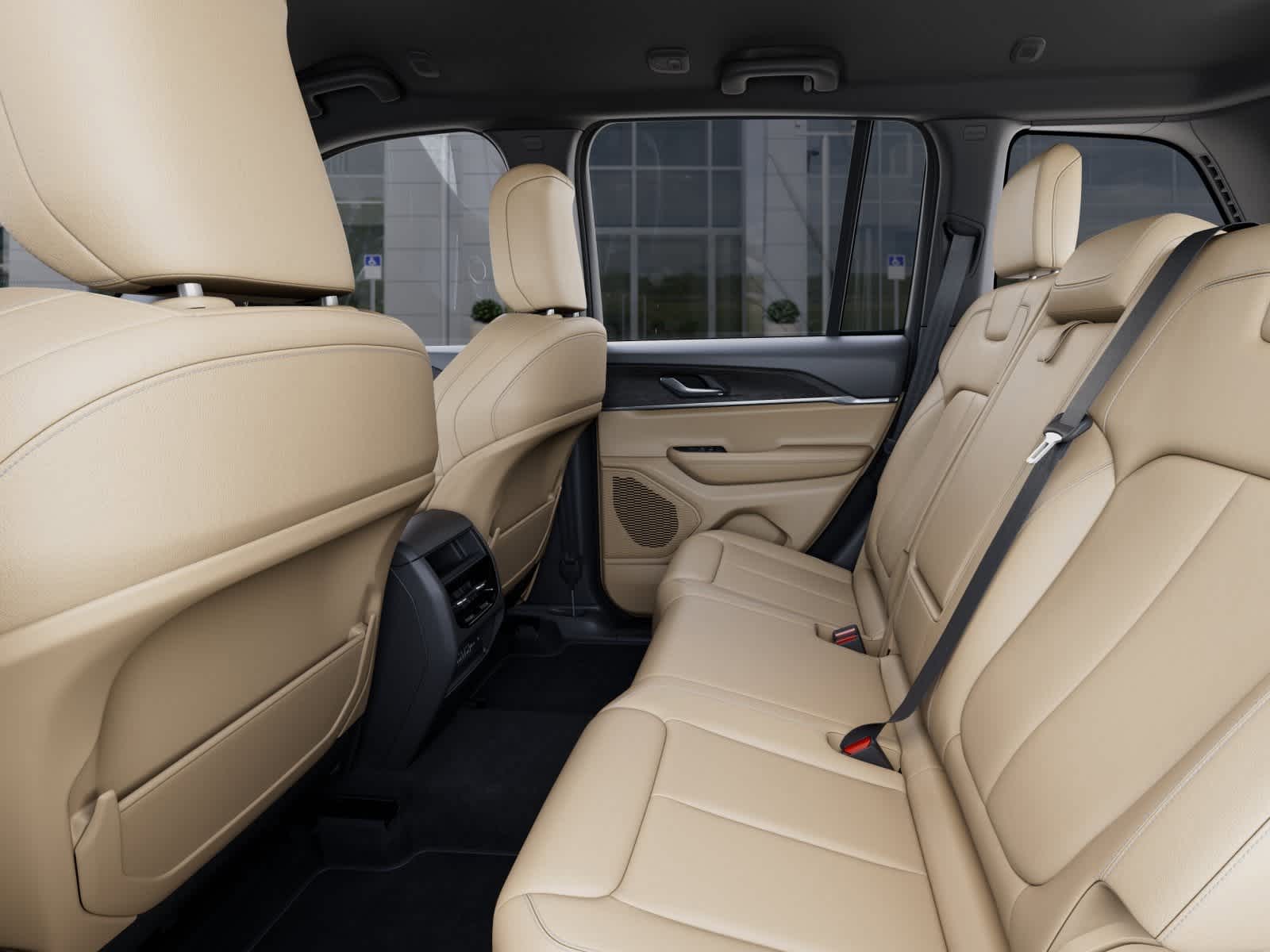 Thumbnail: 2025 Jeep Grand Cherokee - 23