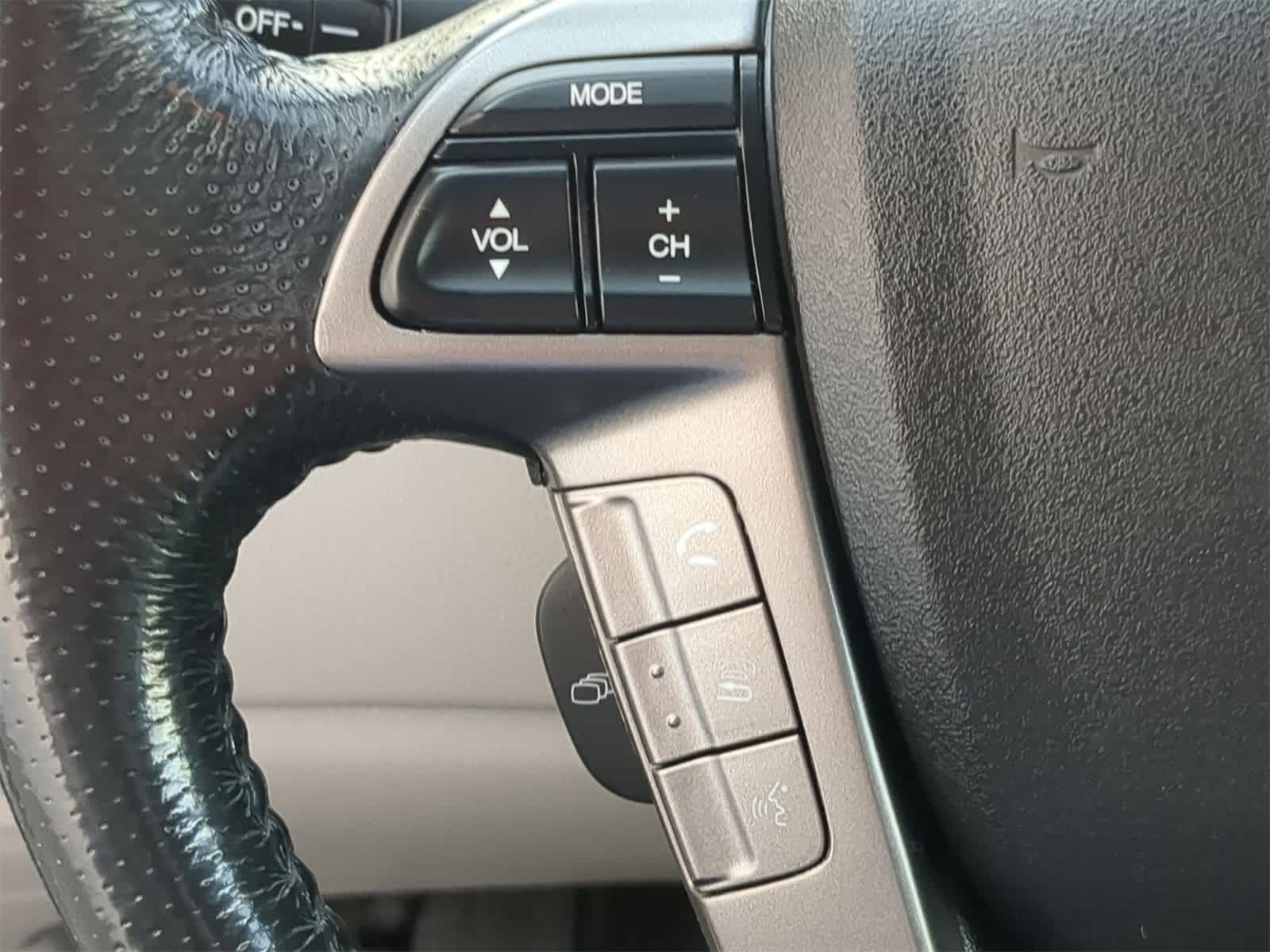 Thumbnail: 2016 Honda Odyssey - 32