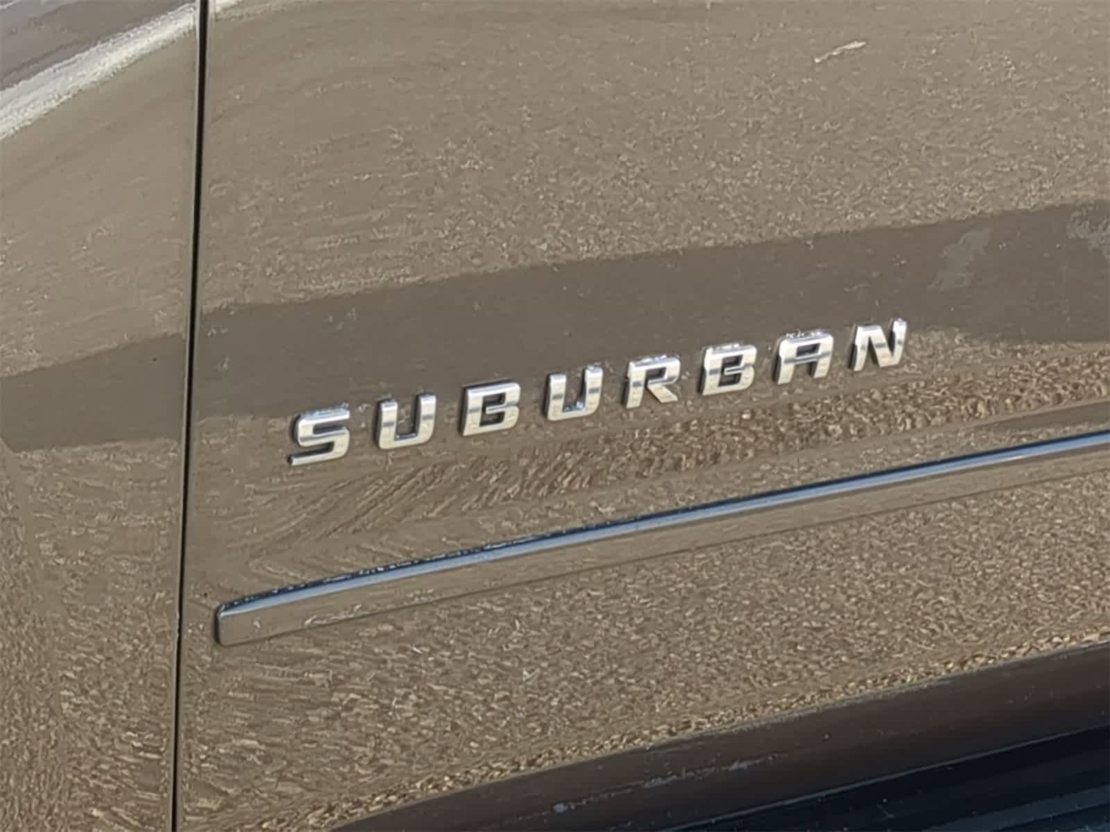 Thumbnail: 2016 Chevrolet Suburban - 20