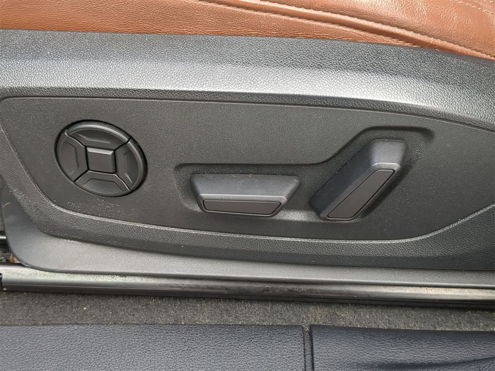 Thumbnail: 2022 Audi Q3 - 24