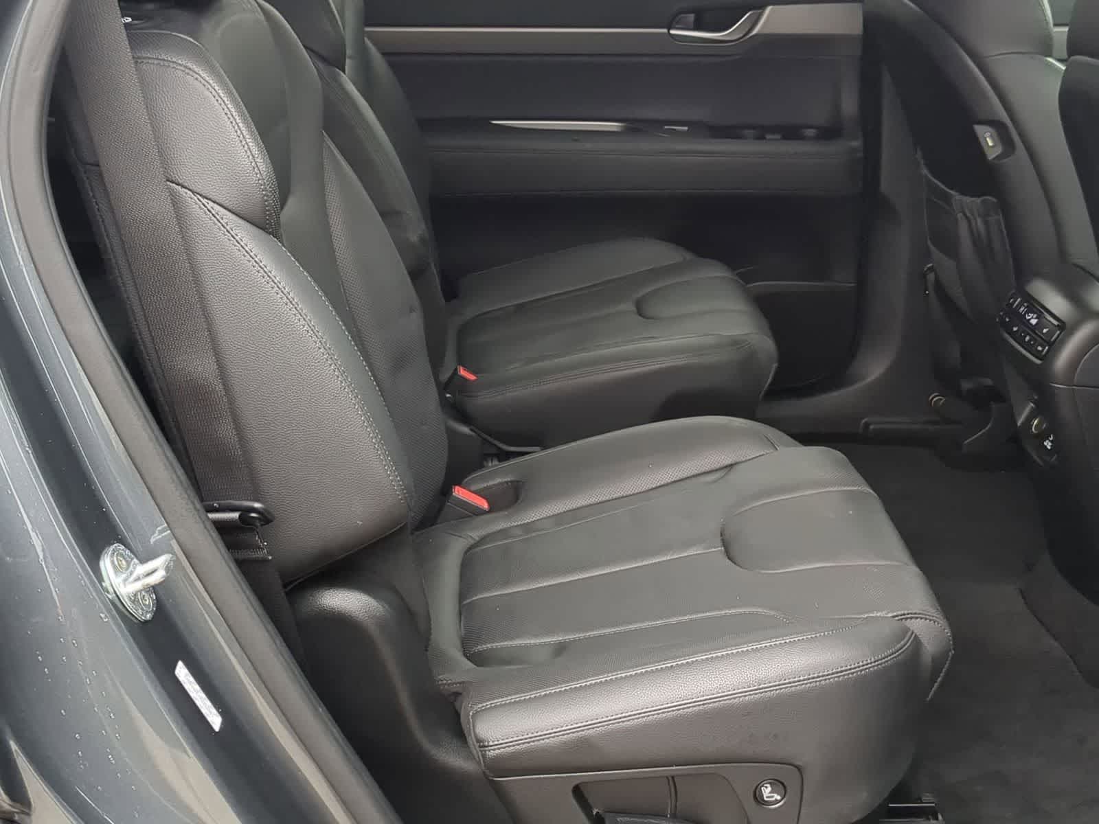 Thumbnail: 2022 Hyundai Palisade - 20