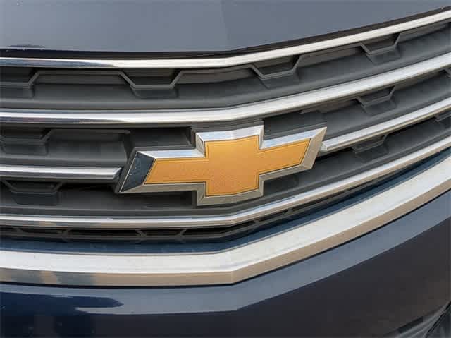 2016 Chevrolet Traverse LT 12