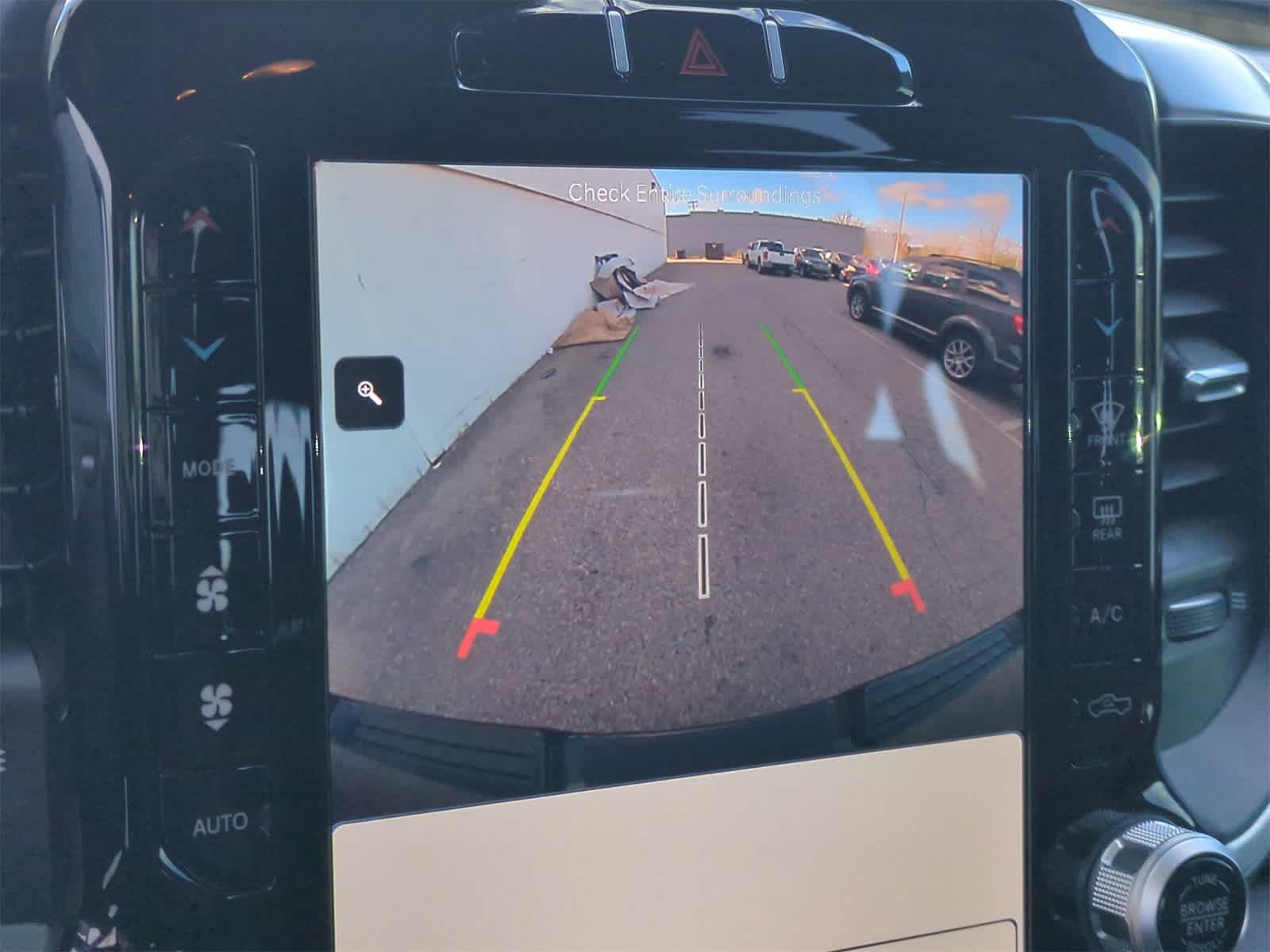 Thumbnail: 2023 RAM 1500 - 28