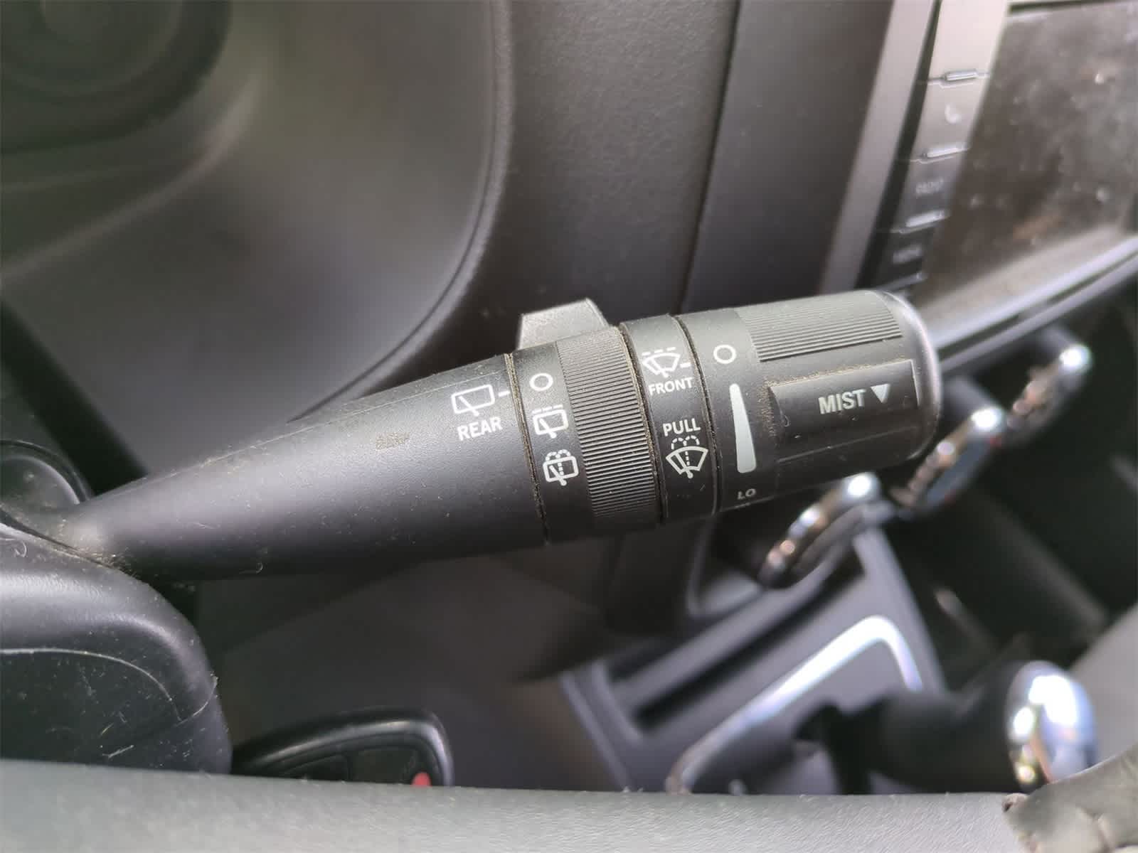 Thumbnail: 2014 Jeep Patriot - 23