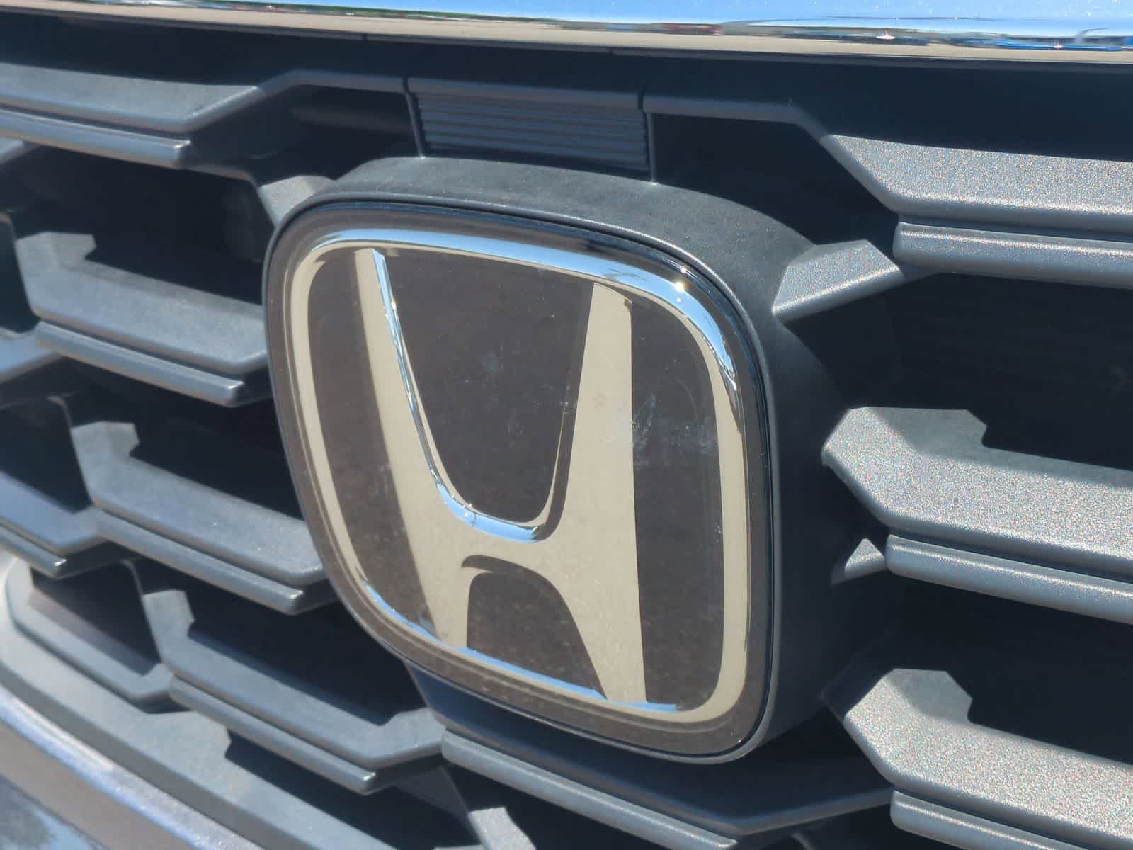 Thumbnail: 2024 Honda Pilot - 12