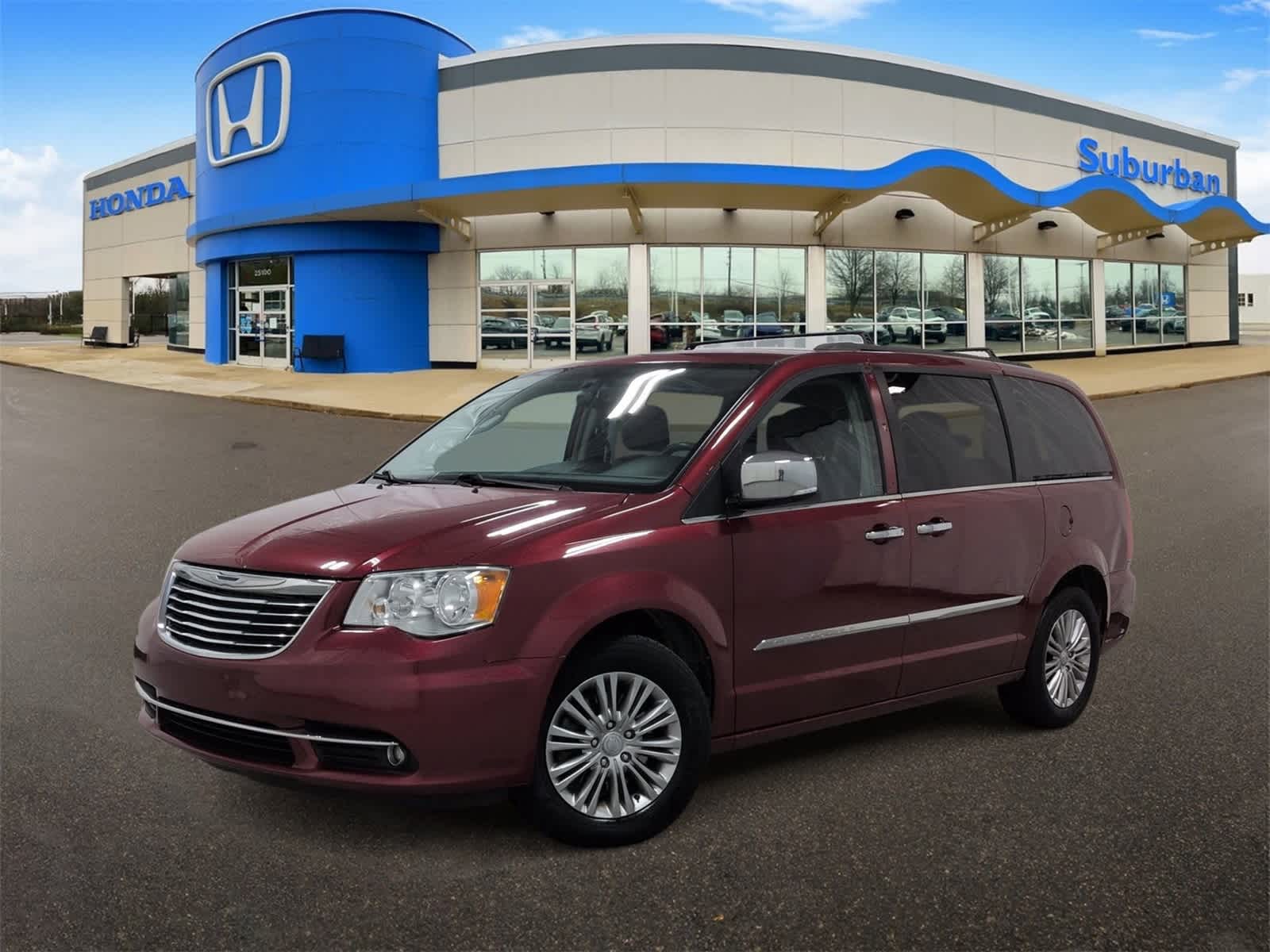 2015 Chrysler Town & Country Touring -
                  Farmington Hills, MI