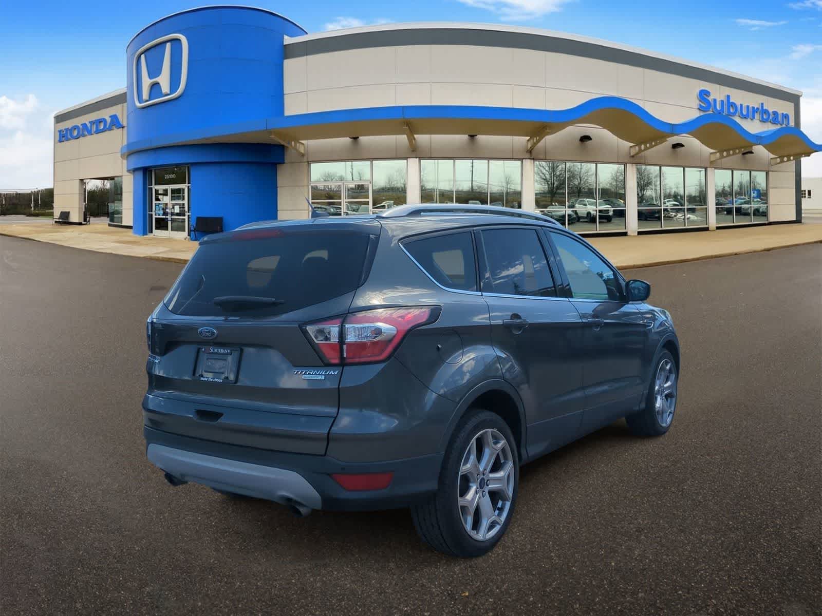 Thumbnail: 2017 Ford Escape - 8