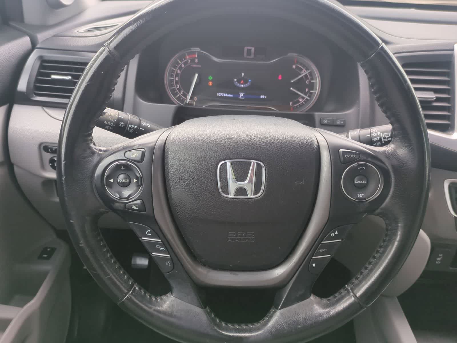 Thumbnail: 2016 Honda Pilot - 24