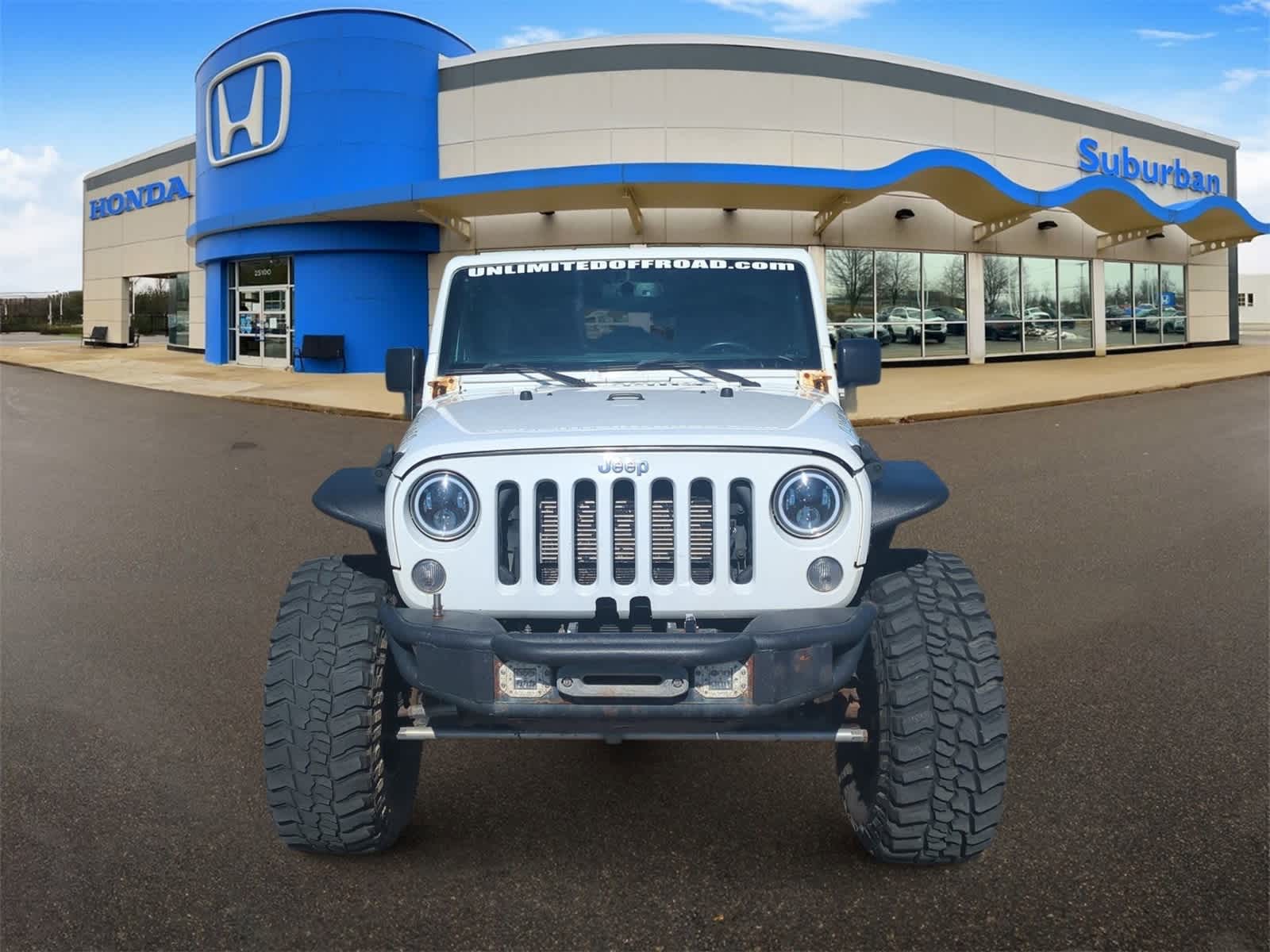 Thumbnail: 2015 Jeep Wrangler - 3