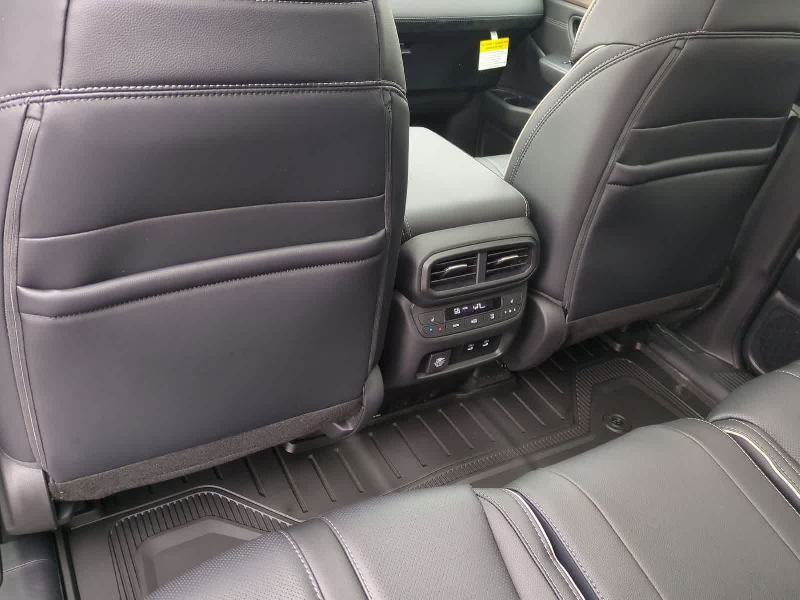 Thumbnail: 2026 Honda Pilot - 19