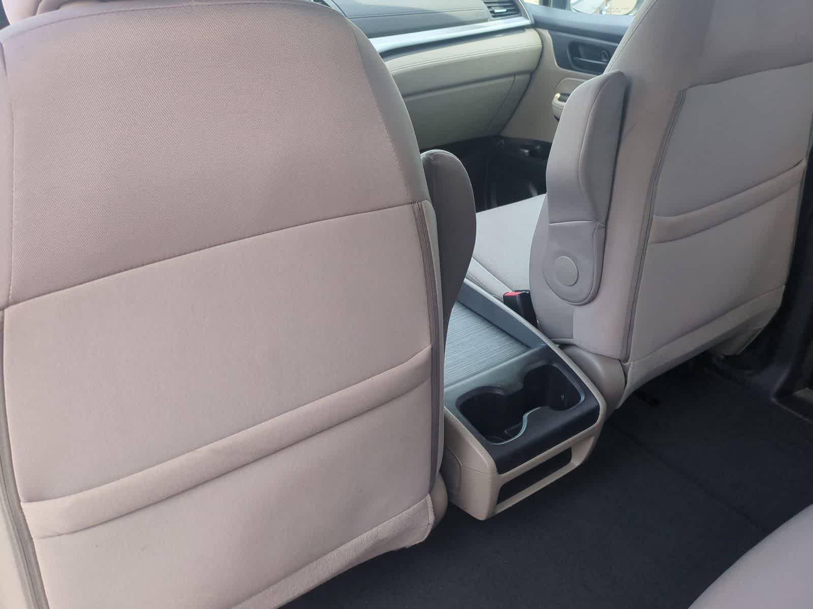 Thumbnail: 2019 Honda Odyssey - 18