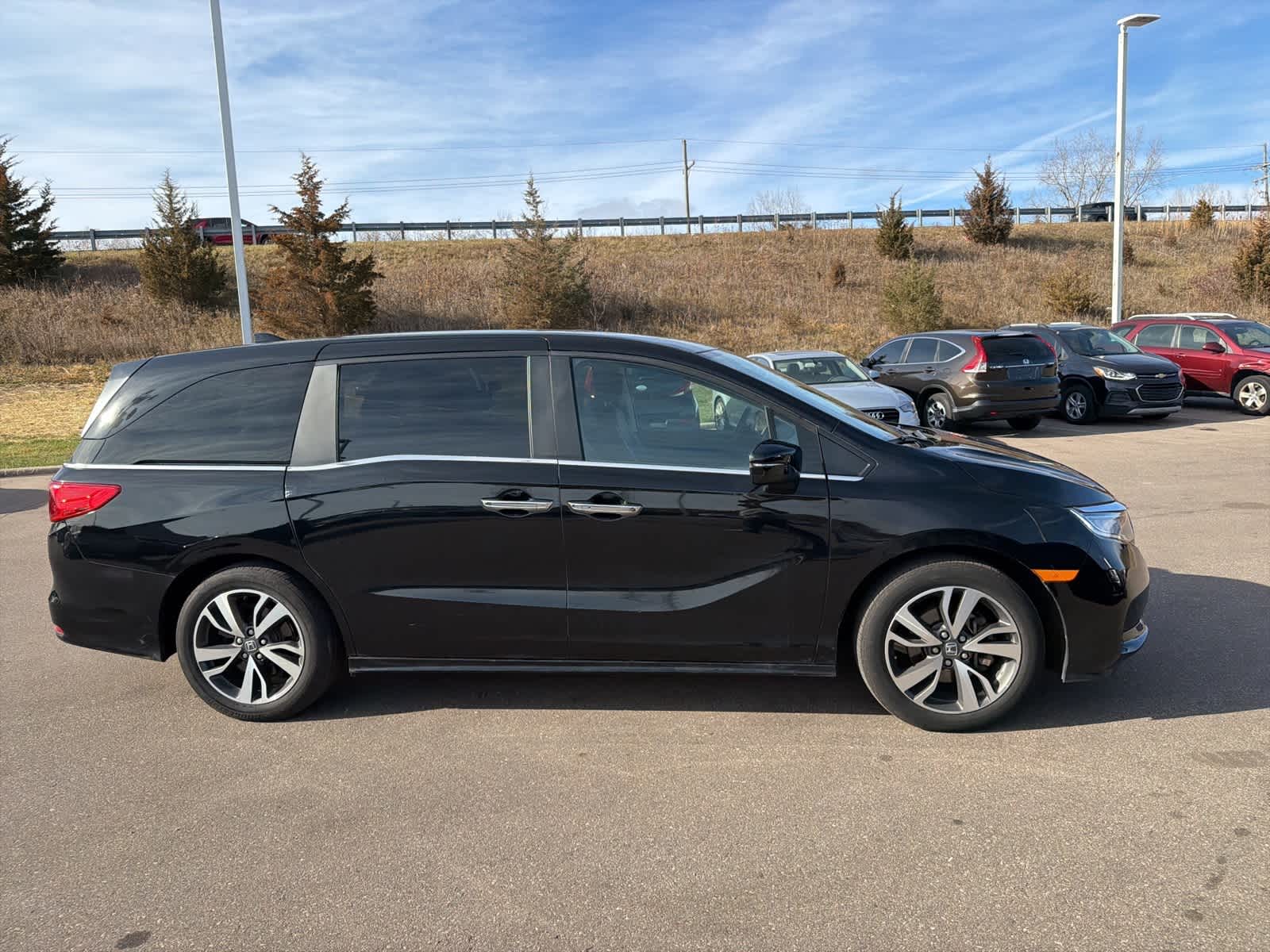 Thumbnail: 2023 Honda Odyssey - 12