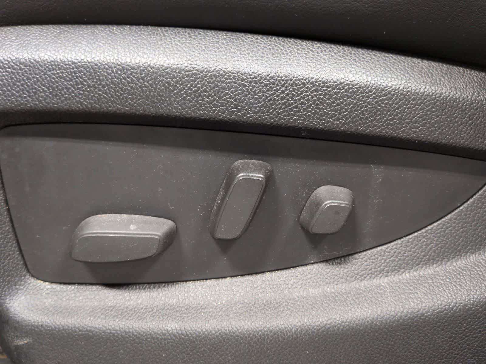 Thumbnail: 2015 GMC Sierra 2500 - 18