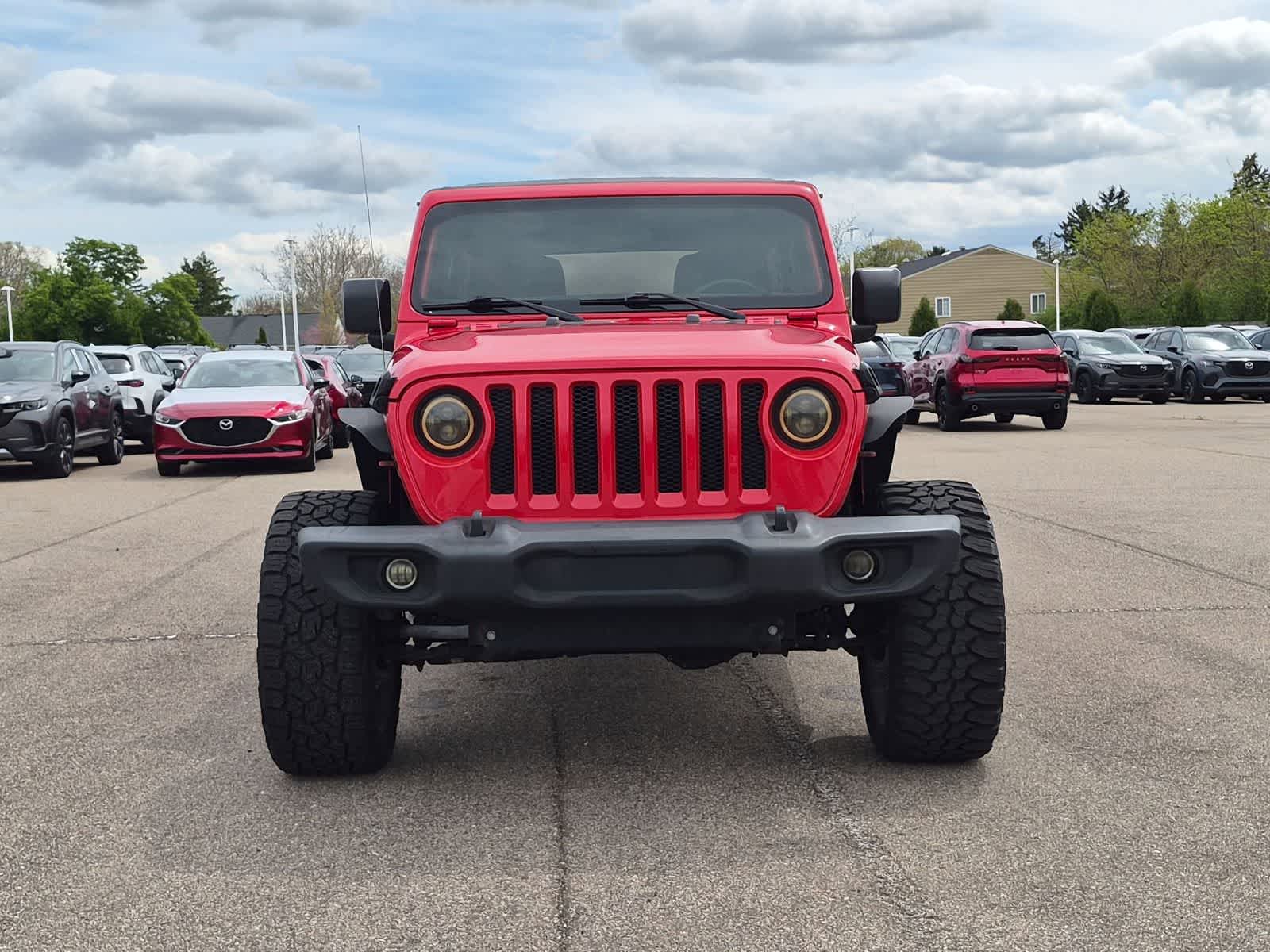 Thumbnail: 2019 Jeep Wrangler - 17