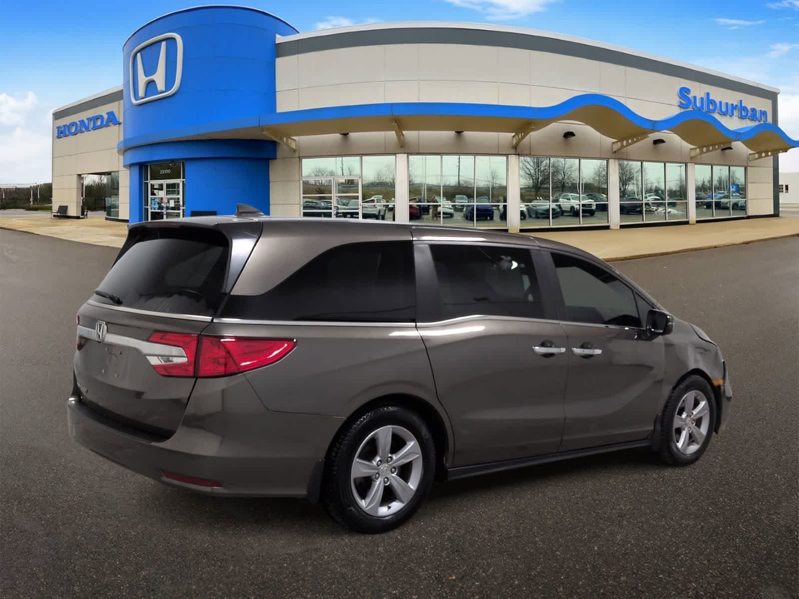 Thumbnail: 2018 Honda Odyssey - 8