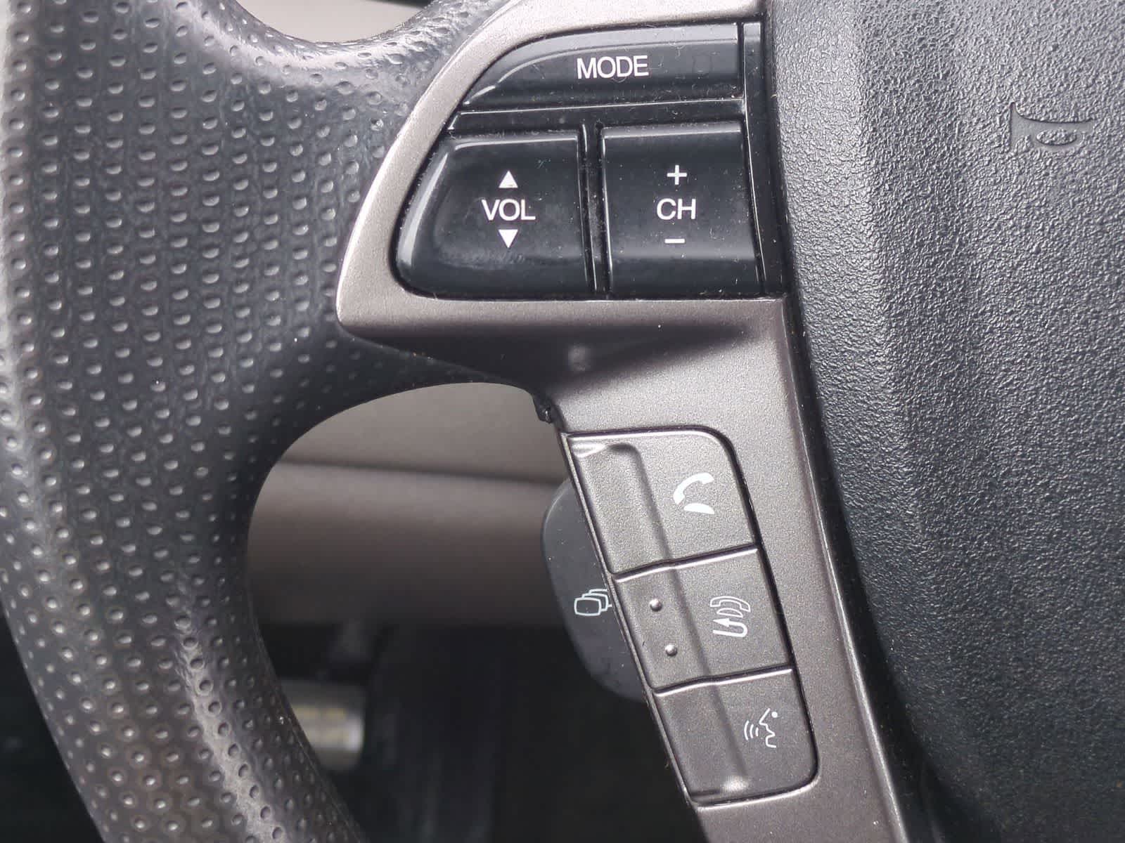 Thumbnail: 2015 Honda Odyssey - 23