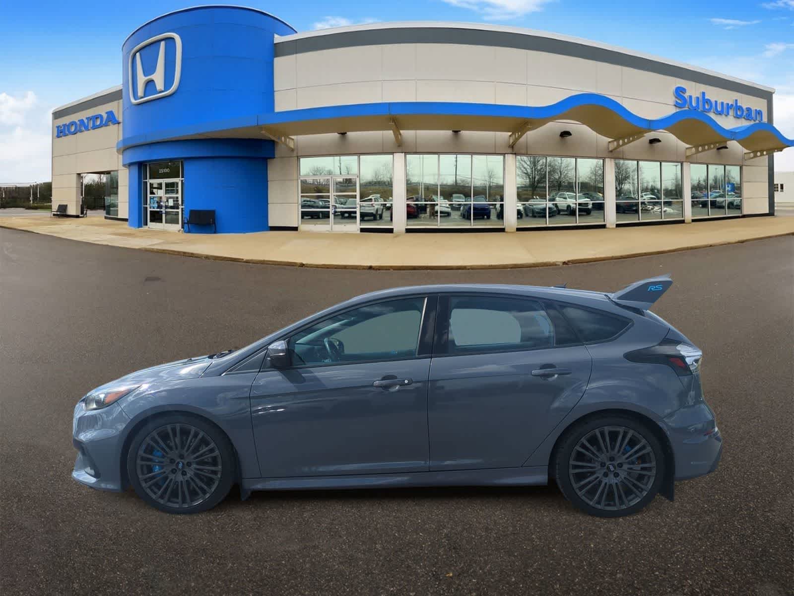 Thumbnail: 2017 Ford Focus - 5
