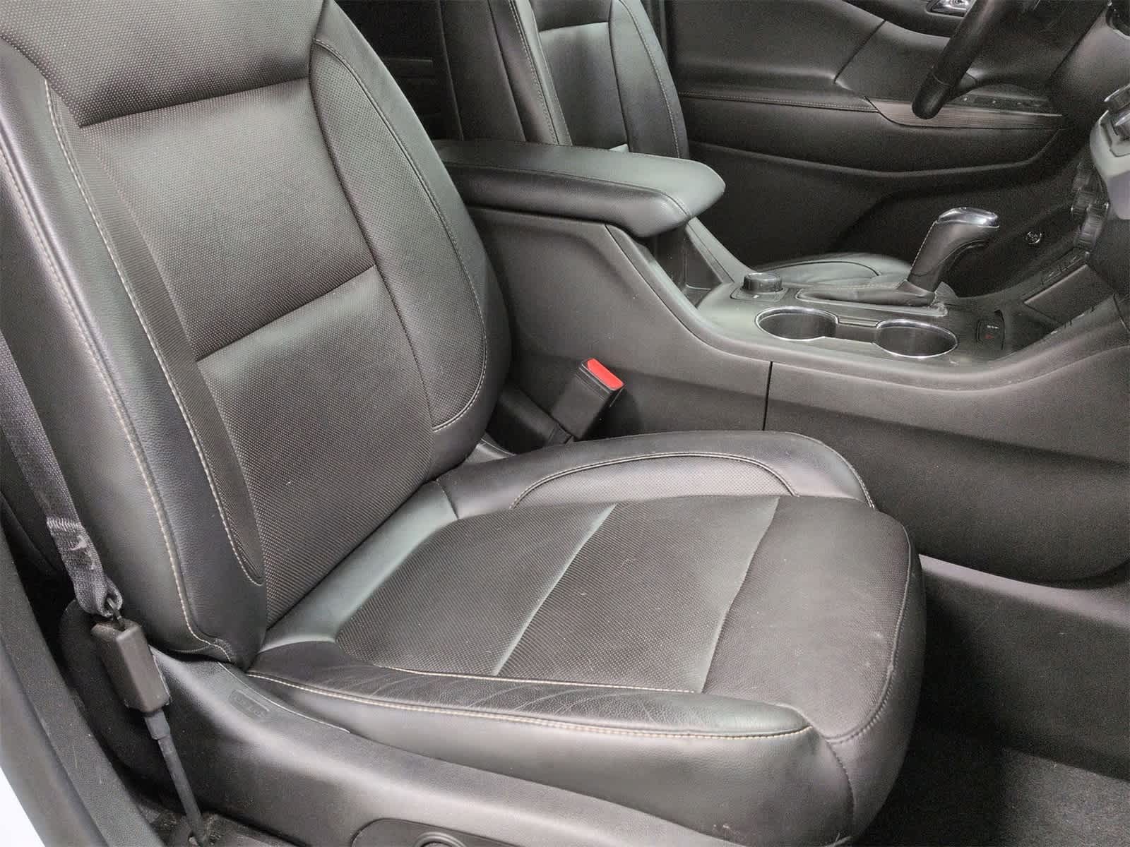 Thumbnail: 2019 GMC Acadia - 22